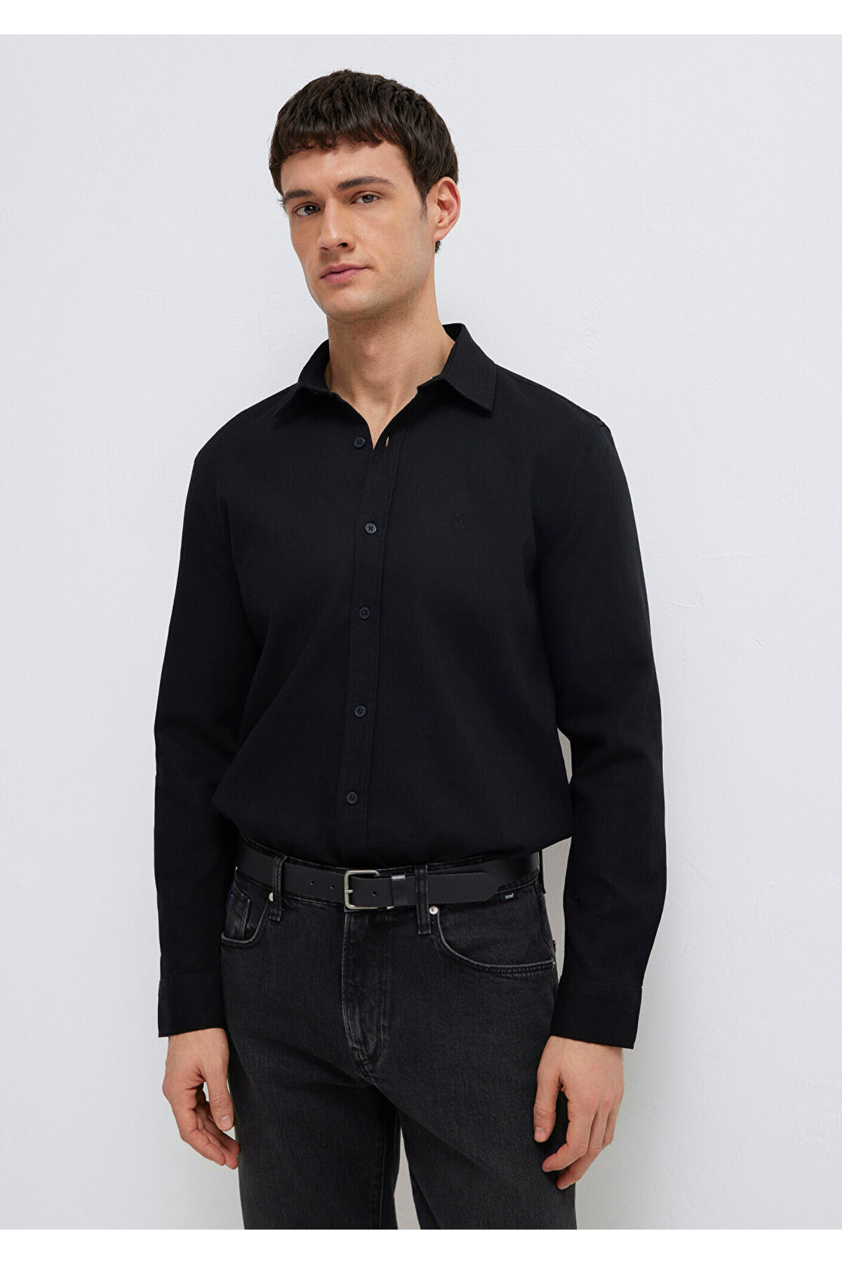 Siyah Gömlek Slim Fit / Dar Kesim 0211656-900