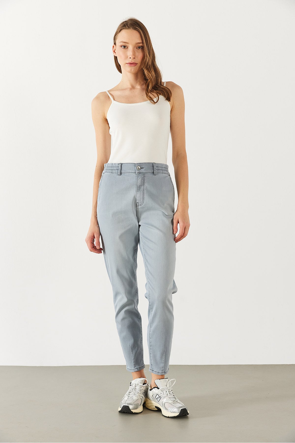 Slim Fit İp Askılı Atlet - FİLDİŞİ