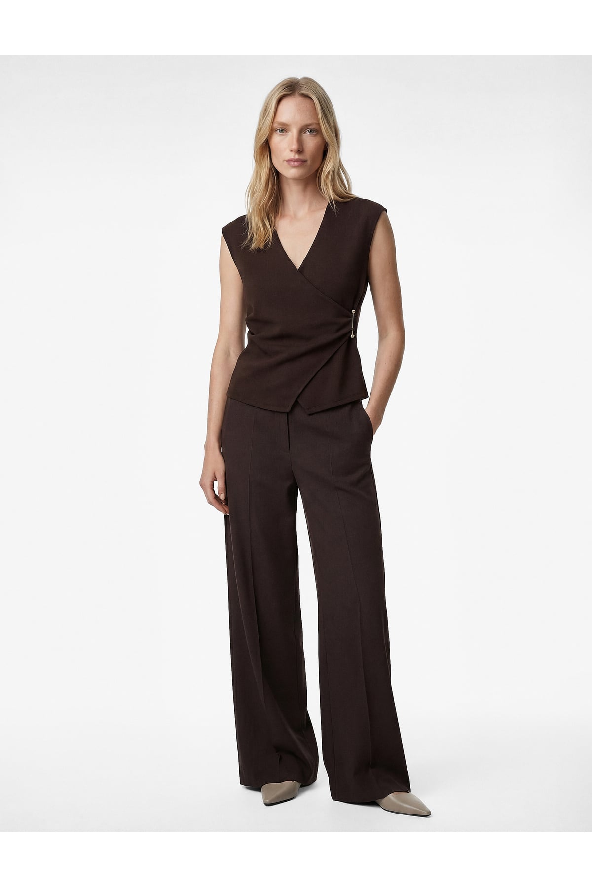 Slim Fit Kolsuz Metal Aksesuarlı V Yaka Kruvaze Triko Hırka