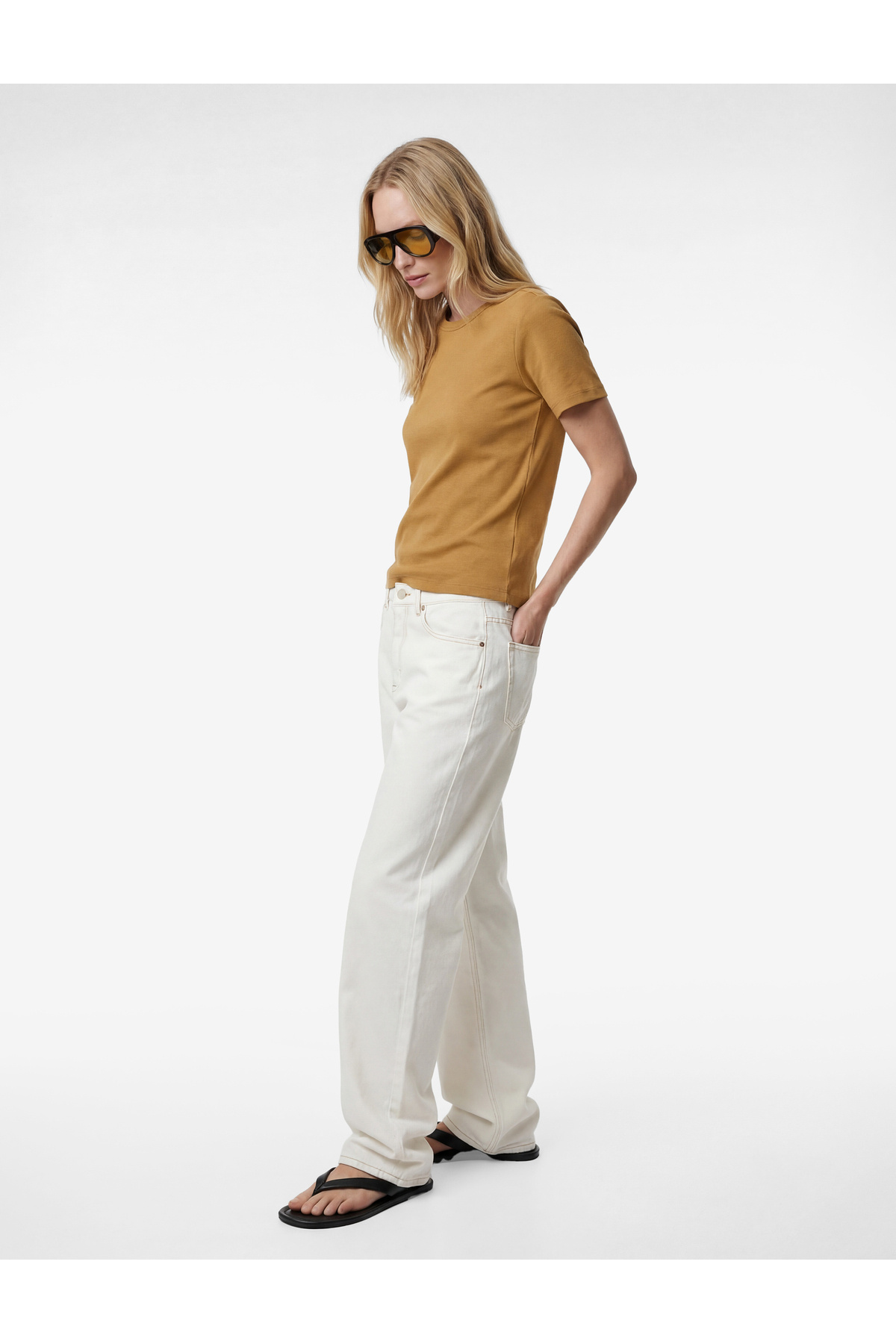 Slim Fit Pamuklu Kısa Kollu Bisiklet Yaka Basic Tişört
