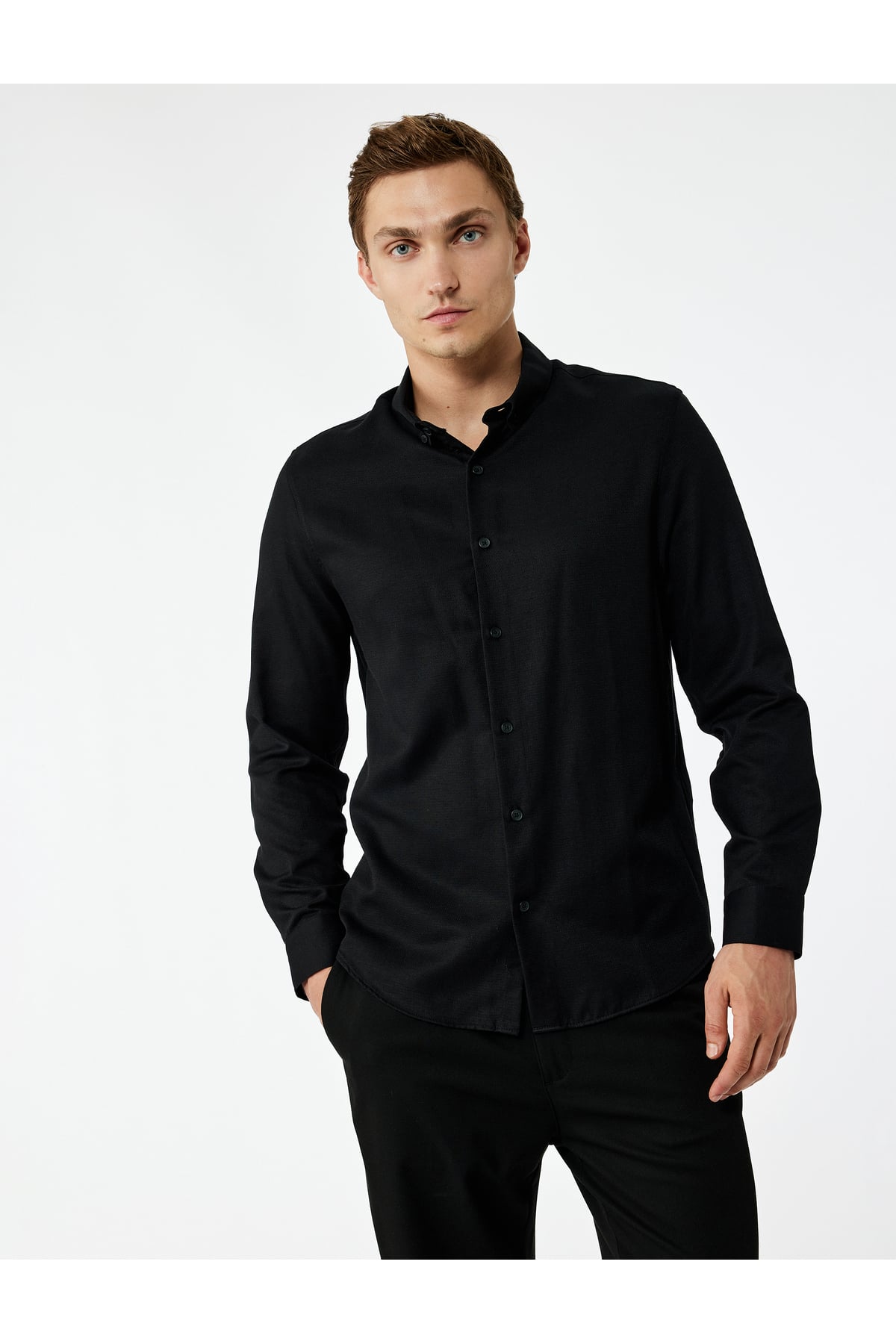 Slim Fit Uzun Kollu Düğmeli Klasik Yaka Gömlek