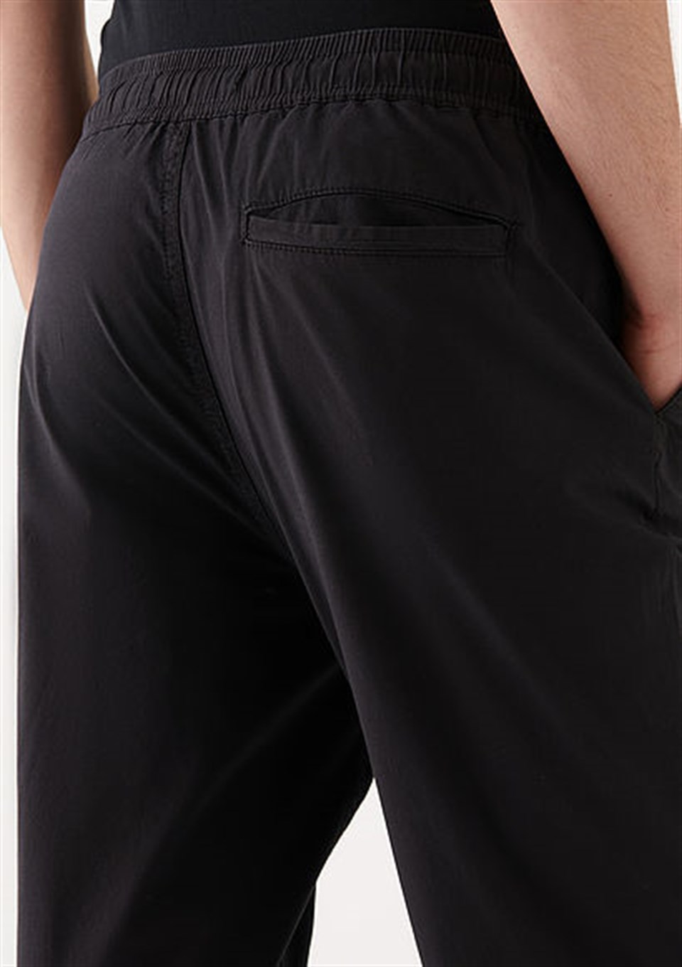 0010040-900 Pantolon
