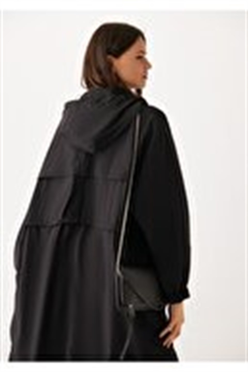 1910004-900 Çapraz Çanta