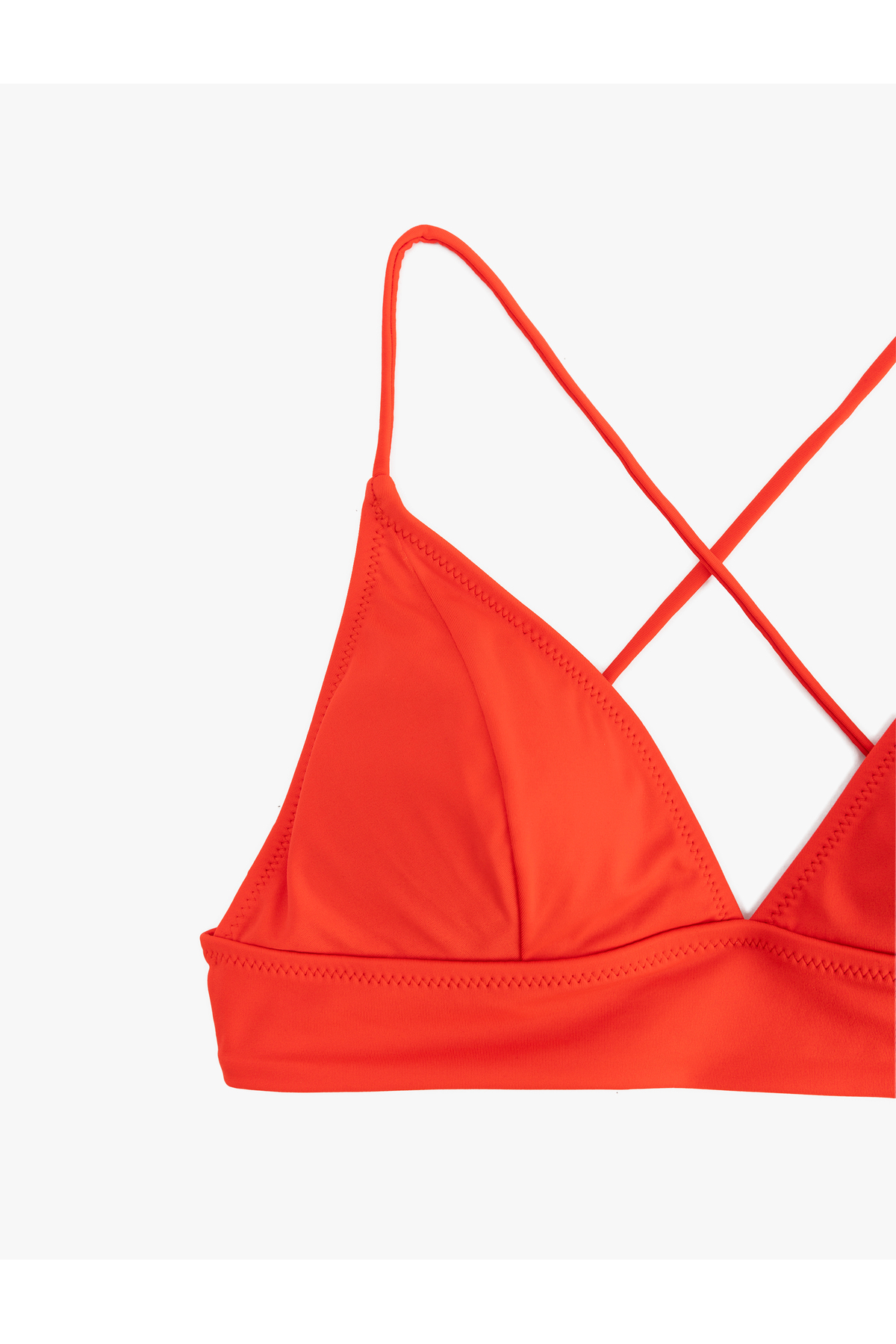 Bağlama Detaylı Arkası Çapraz Askılı Bralet Bikini Üstü