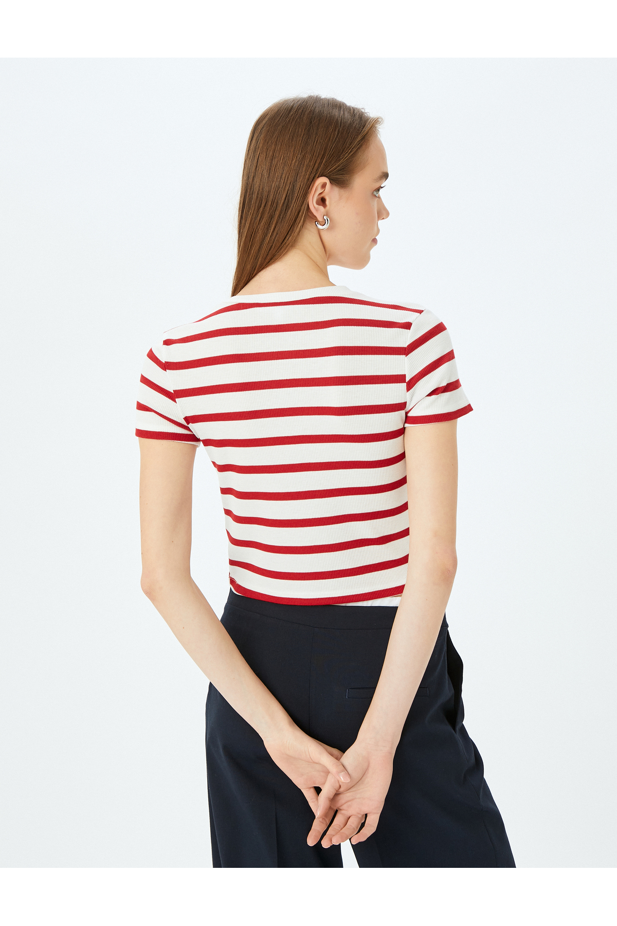 Basic Çizgili Bisiklet Yaka Kısa Kollu Kaşkorse Slim Fit Kadın Tişört