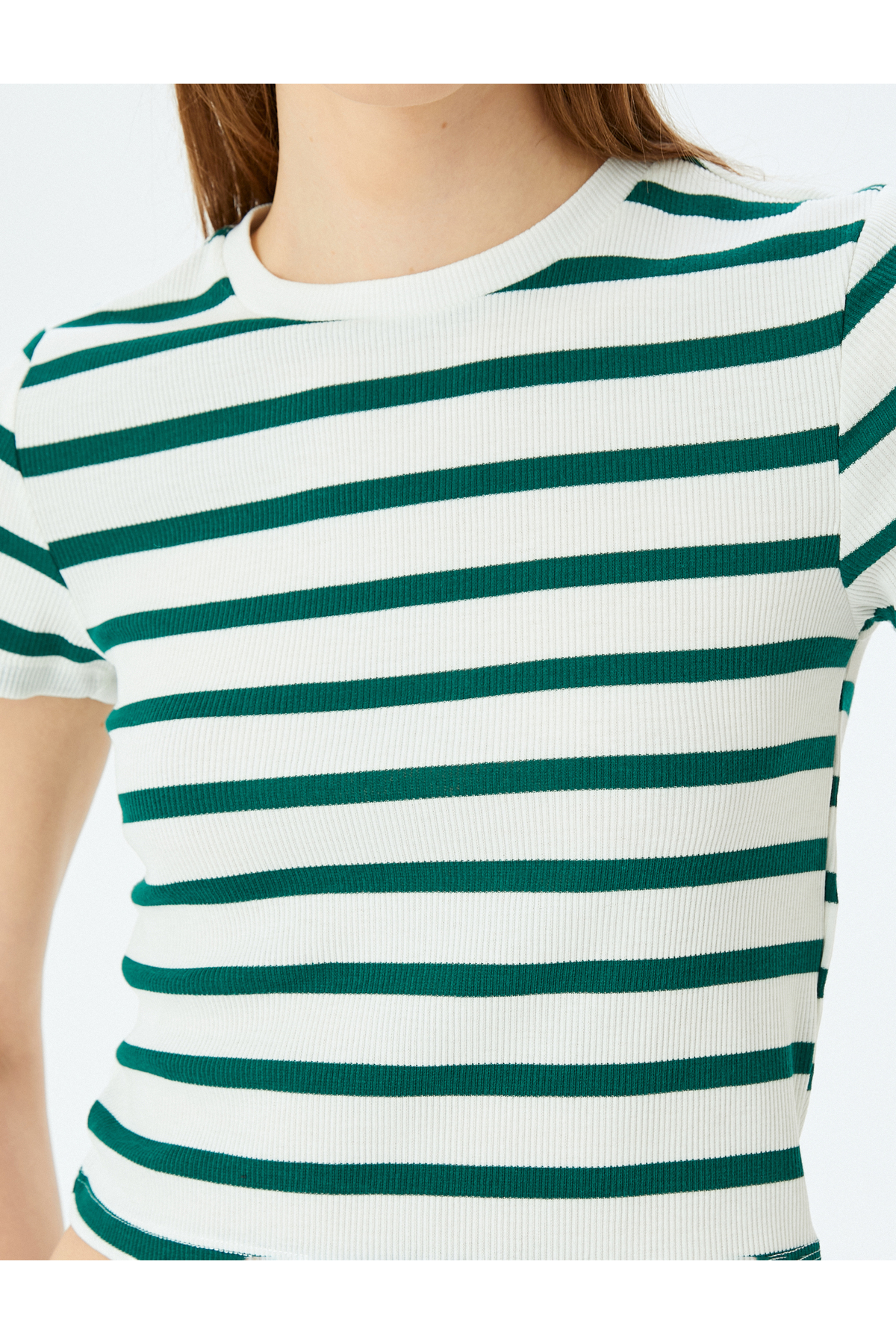 Basic Çizgili Bisiklet Yaka Kısa Kollu Kaşkorse Slim Fit Kadın Tişört