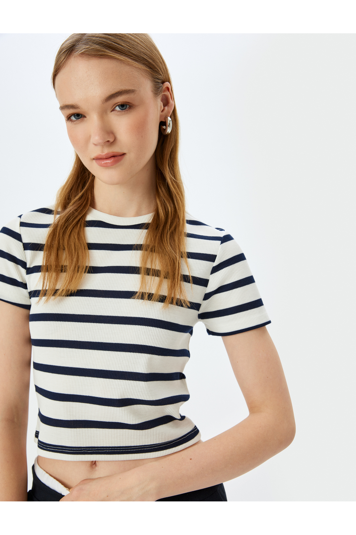 Basic Çizgili Bisiklet Yaka Lacivert Kadın T-Shirt 5SAL10047IK