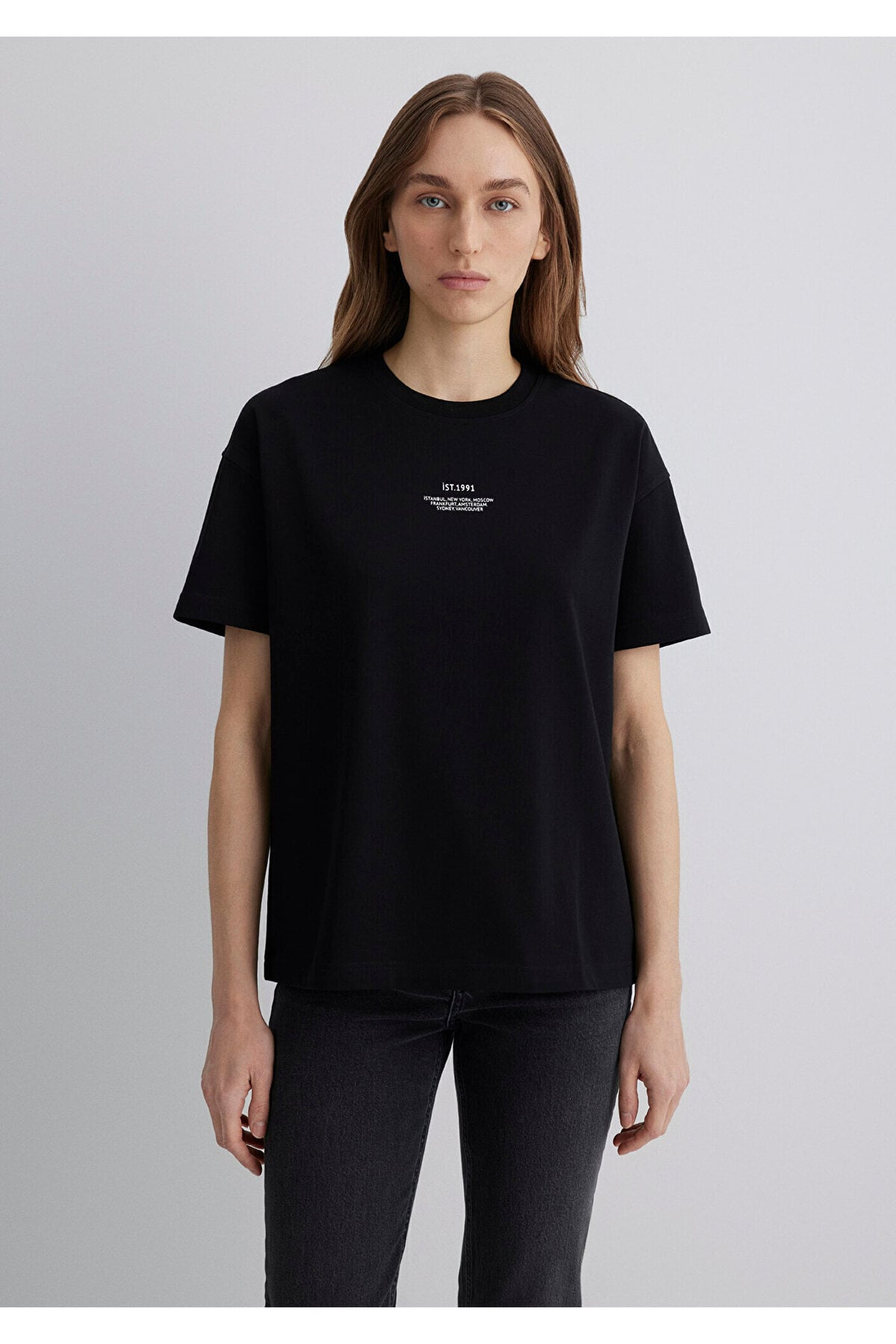 Baskılı Siyah Tişört Loose Fit / Bol Rahat Kesim 1613212-900
