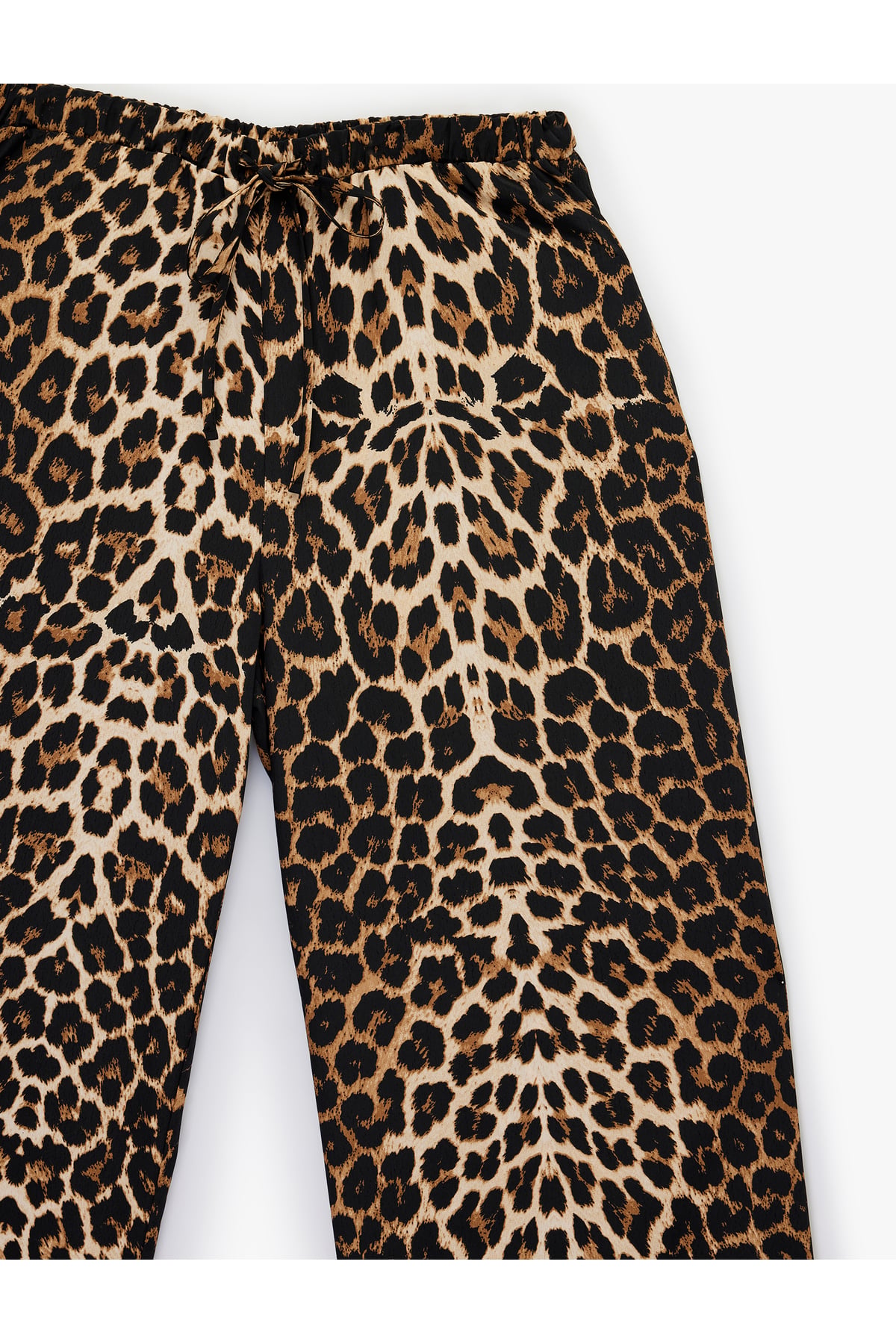 Beli Bağcıklı Cepli Leopar Desenli Geniş Paça Pantolon
