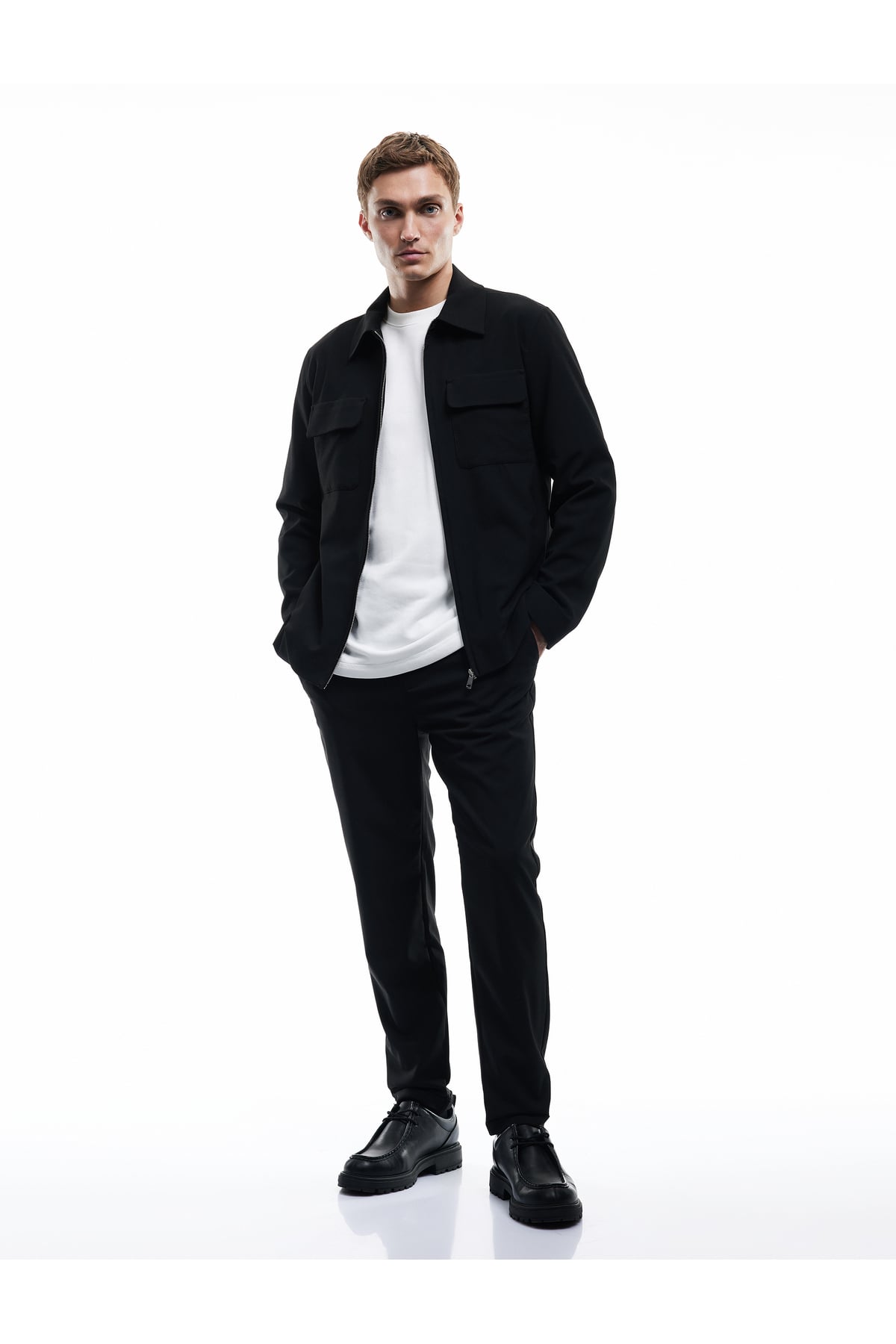 Beli Bağcıklı Katlamalı Paça Rahat Kesim Cep Detaylı Slim Fit Pantolon