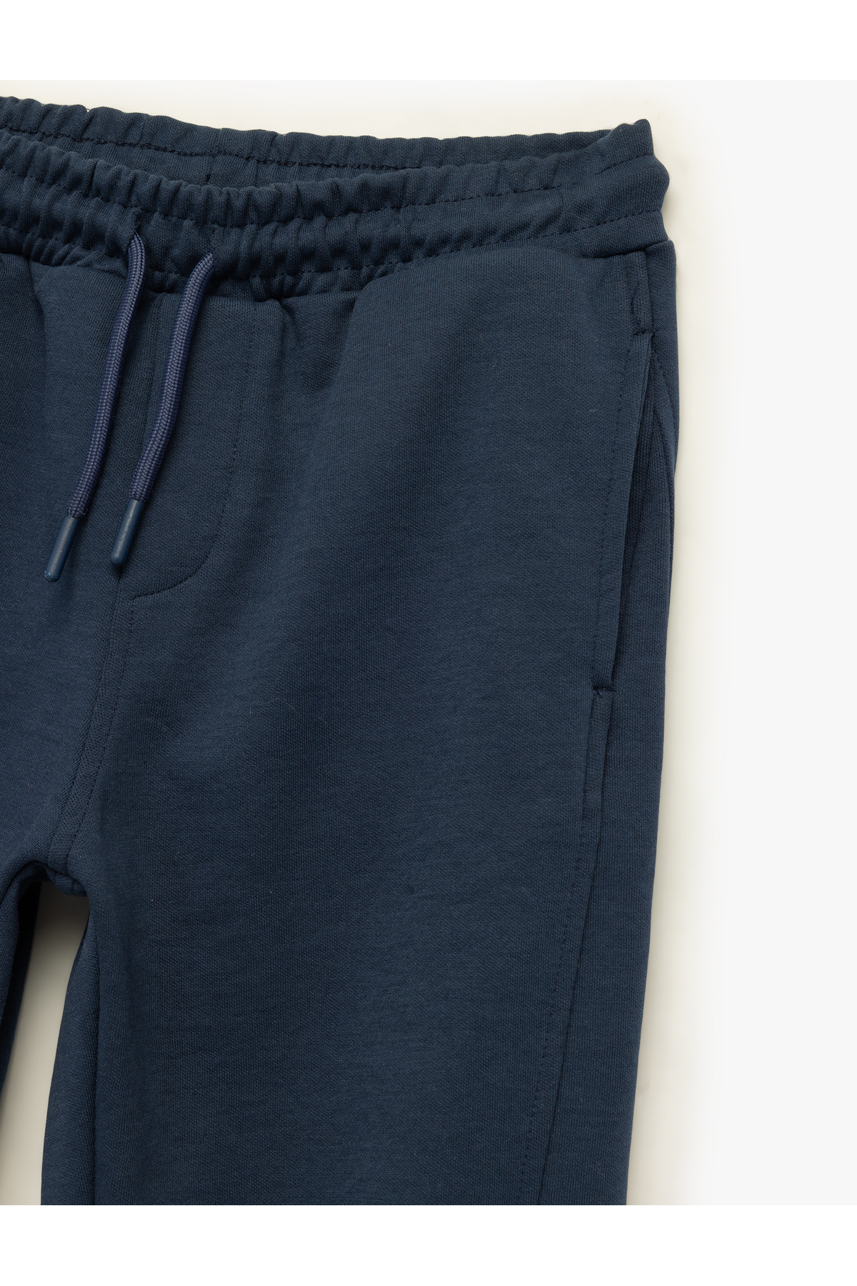 Beli Bağcıklı Lastikli Paça Jogger Eşofman Altı