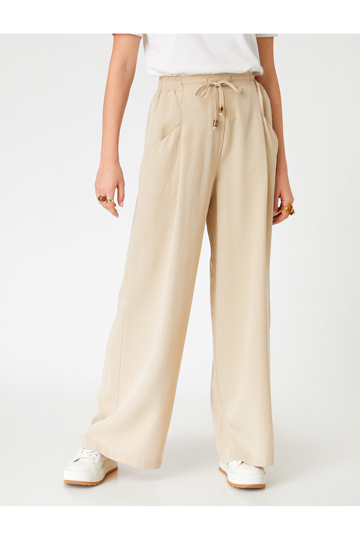 Beli Bağlamalı Bol Paça Pantolon