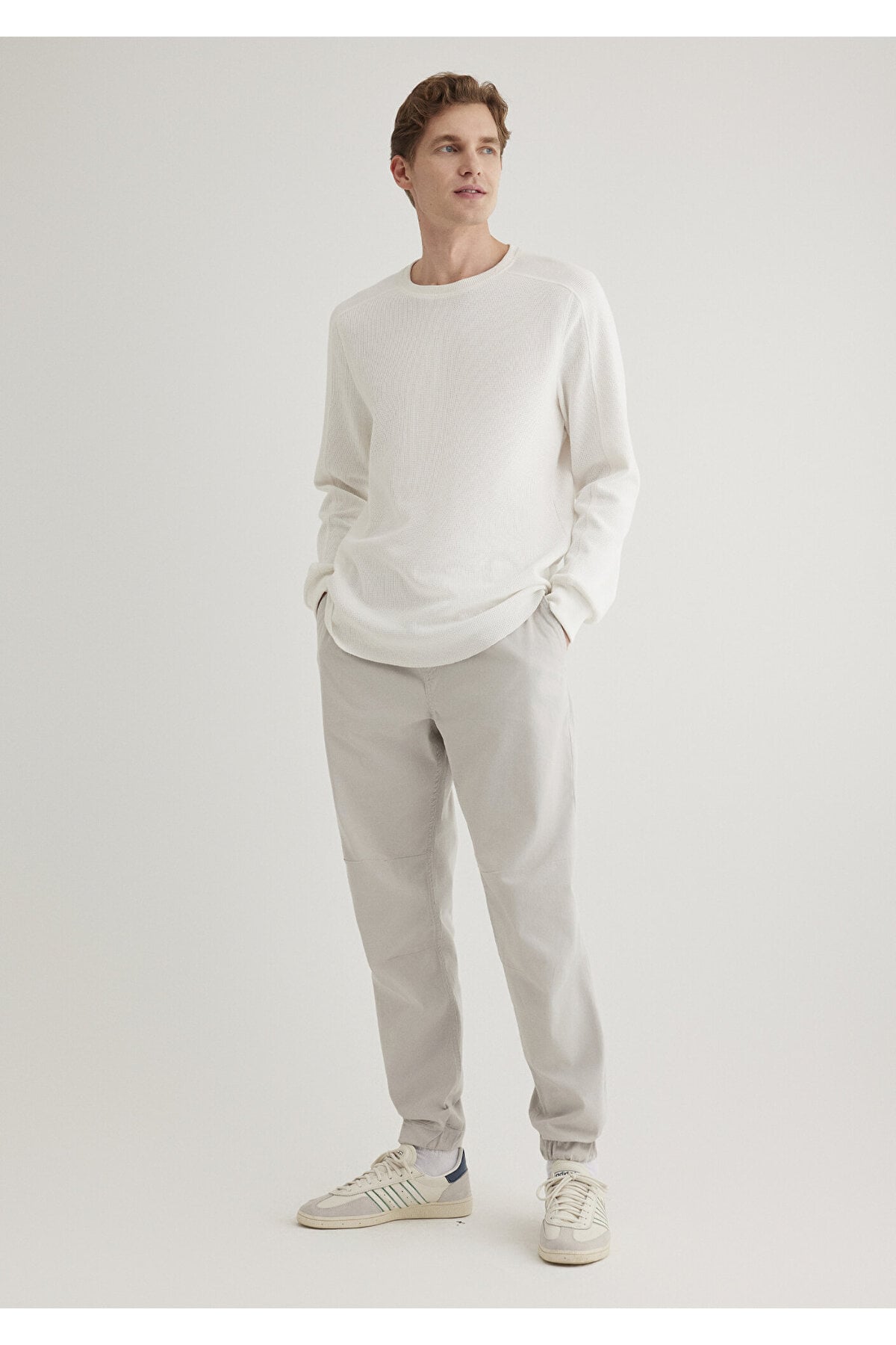 Beli Lastikli Açık Gri Jogger Pantolon 000169-70074