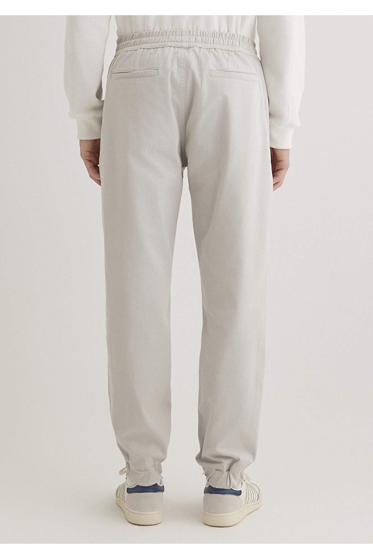 Beli Lastikli Açık Gri Jogger Pantolon 000169-70074