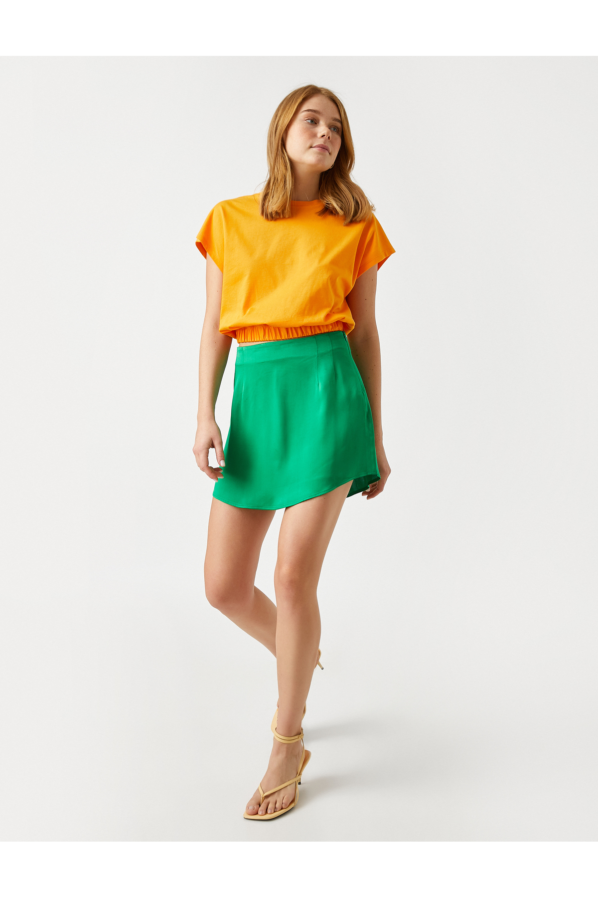 Beli Lastikli Pamuklu Crop Basic Tişört