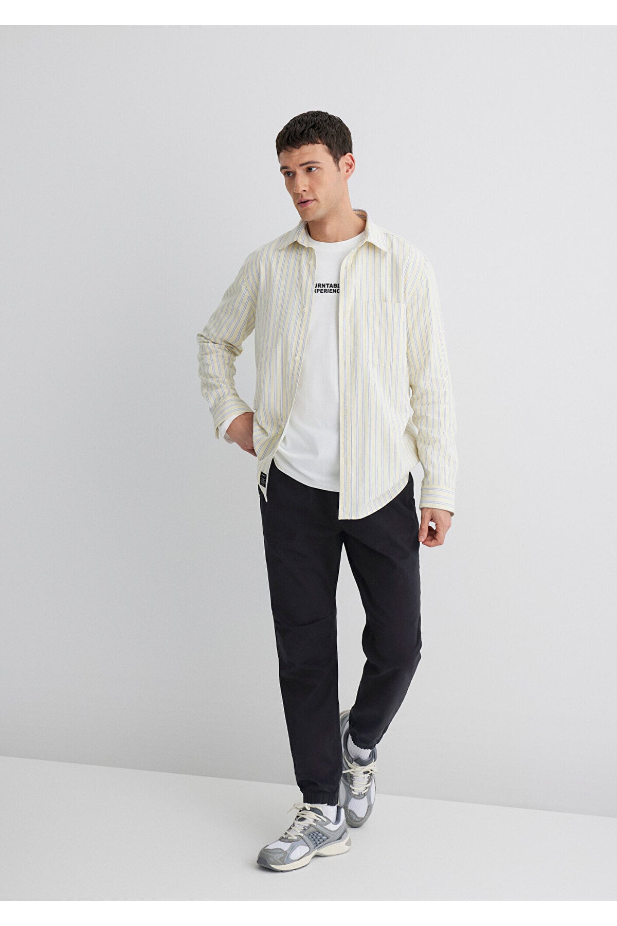 Beli Lastikli Siyah Jogger Pantolon 000169-34314
