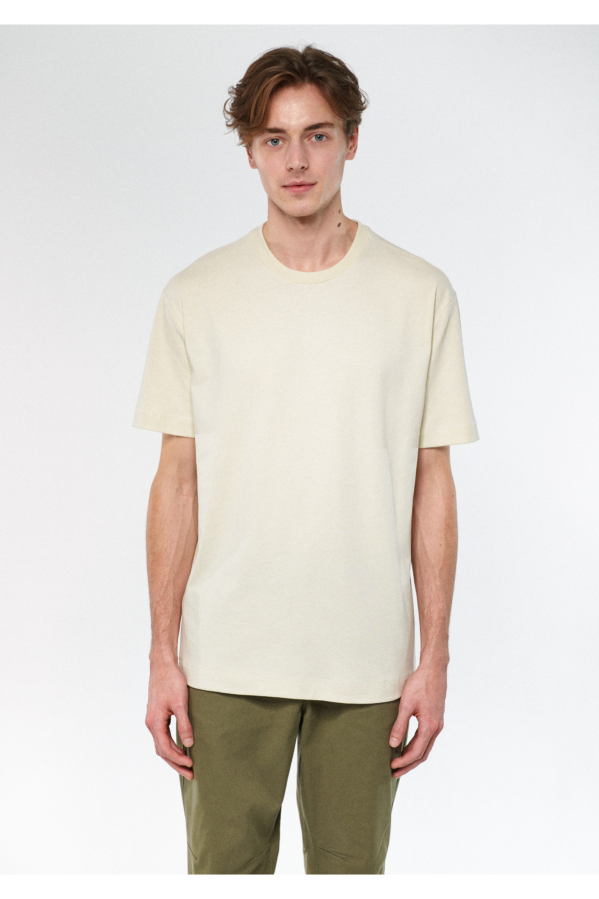 Bisiklet Yaka Bej Tişört Loose Fit / Bol Rahat Kesim 0610124-70134