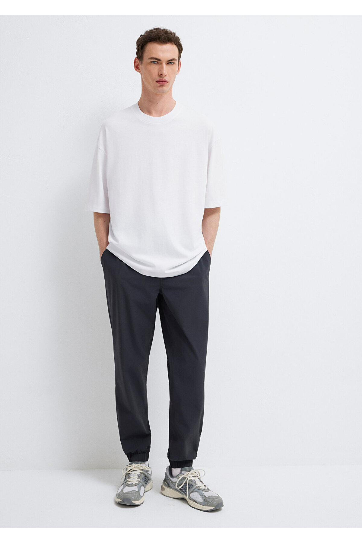 Bisiklet Yaka Beyaz Basic Tişört Oversize / Geniş Kesim 0613113-620