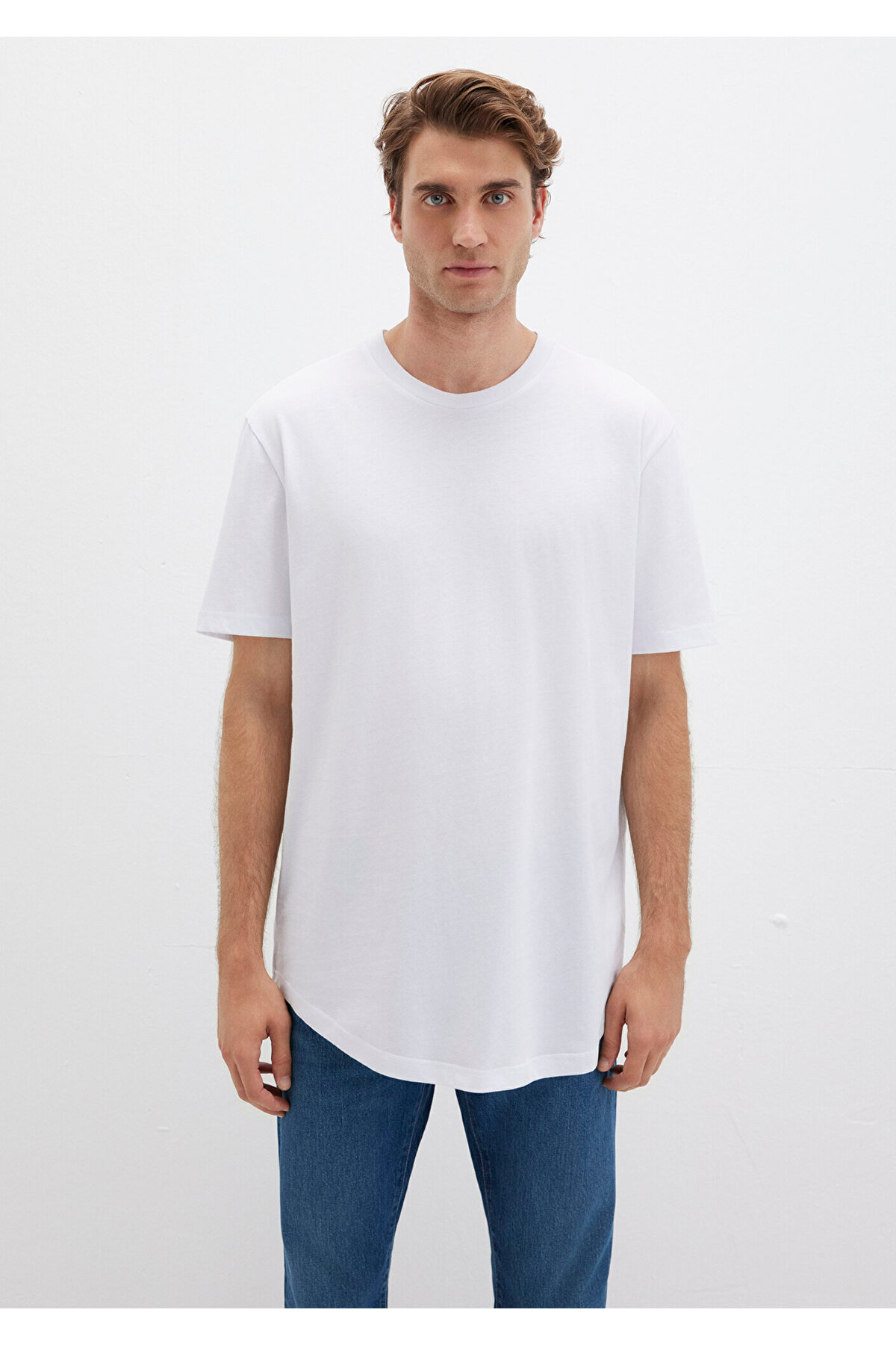 Bisiklet Yaka Beyaz Basic Tişört Slim Long Fit / Slim Uzun Kesim 067082-620