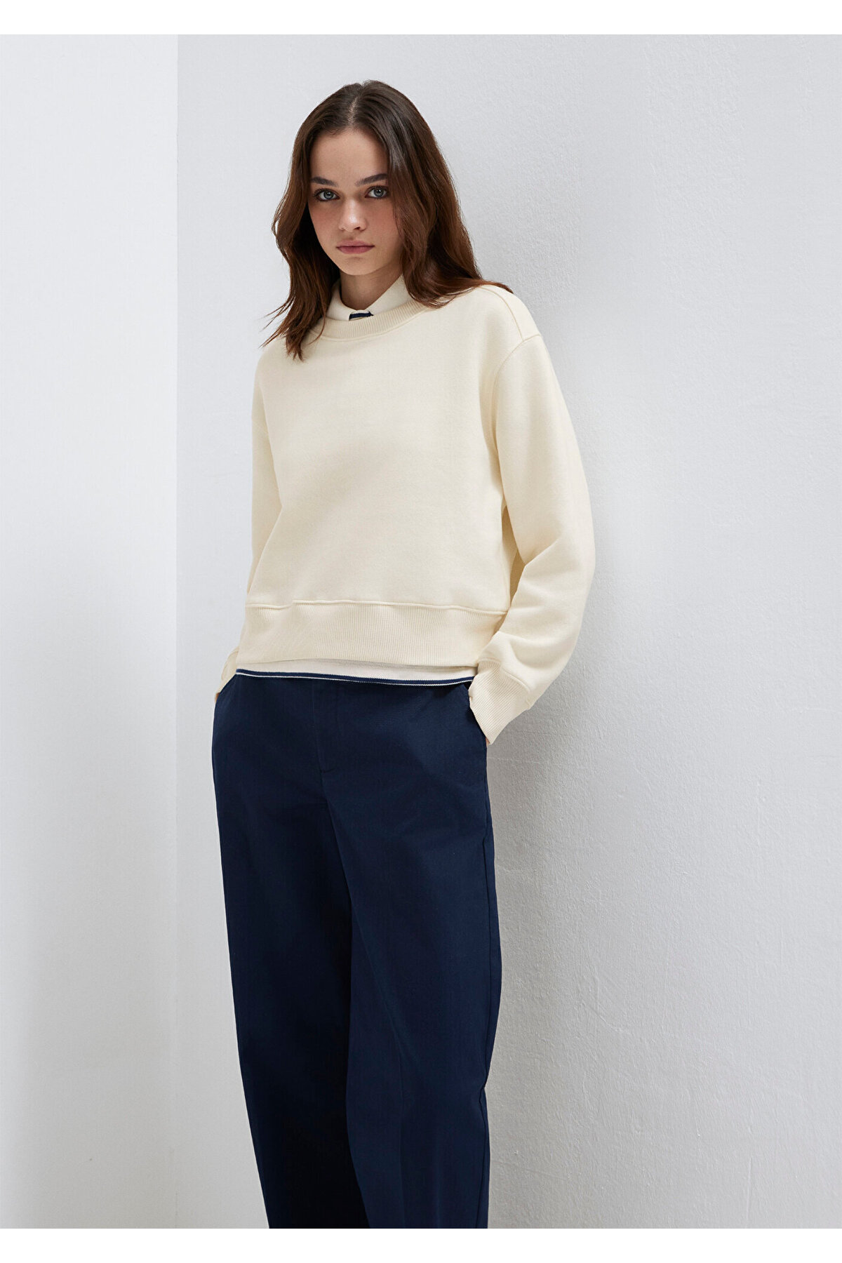 Bisiklet Yaka Ekru Sweatshirt 1S10387-70049