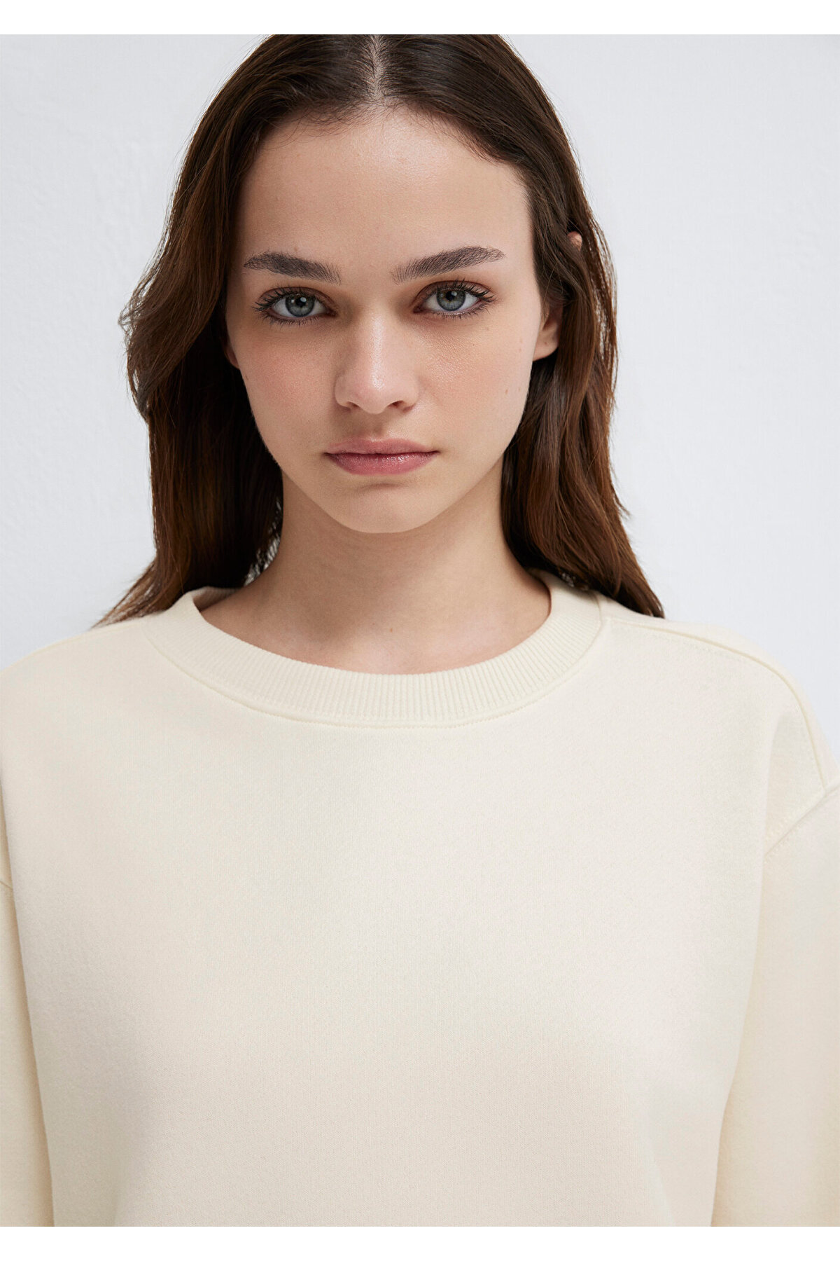 Bisiklet Yaka Ekru Sweatshirt 1S10387-70049
