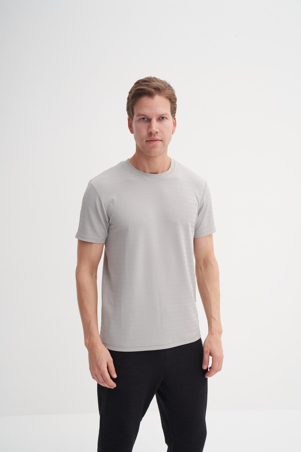 Bisiklet Yaka Erkek Açık Gri T-shirt 40470