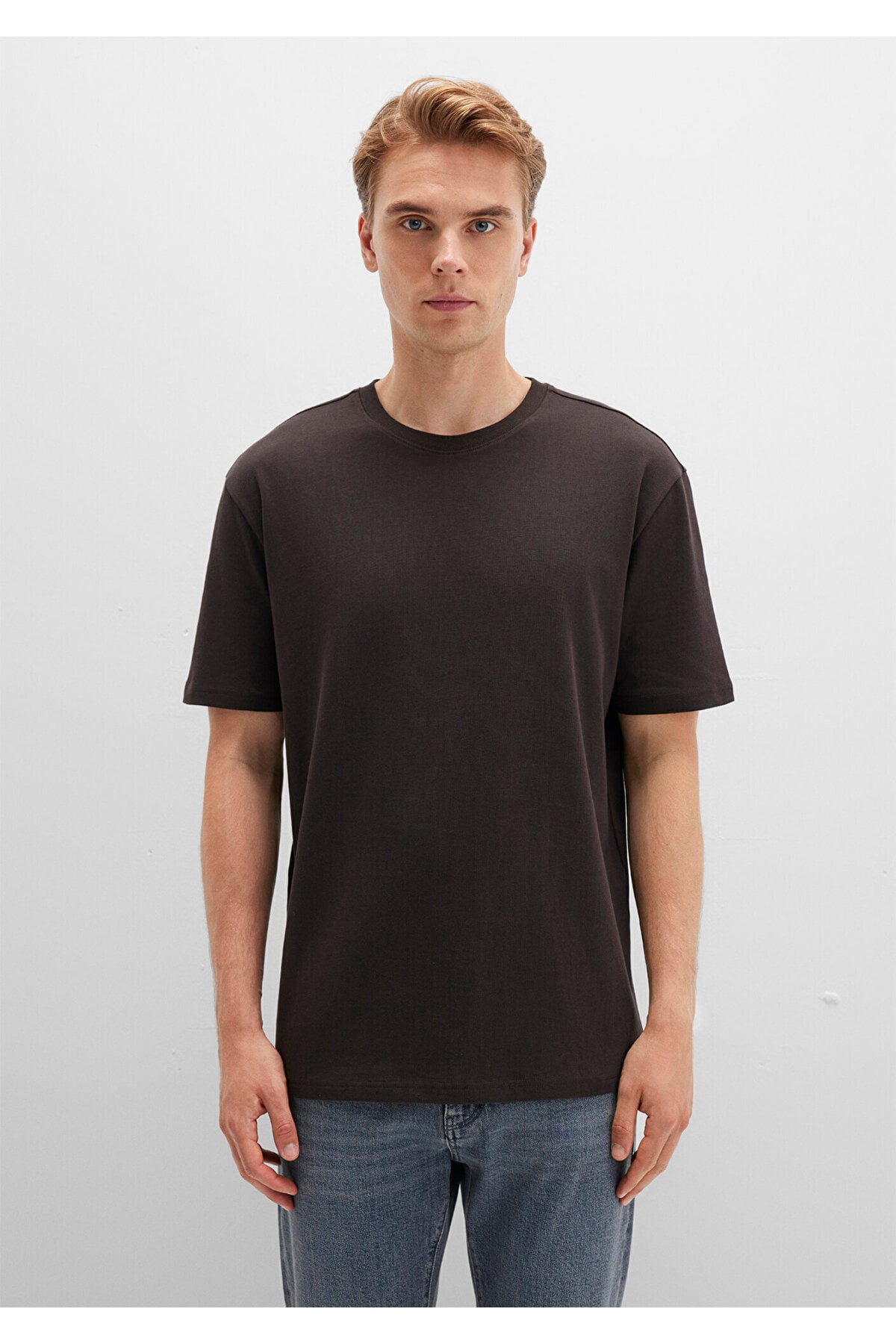 Bisiklet Yaka Kahverengi Basic Tişört Loose Fit / Bol Rahat Kesim 0611596-70219