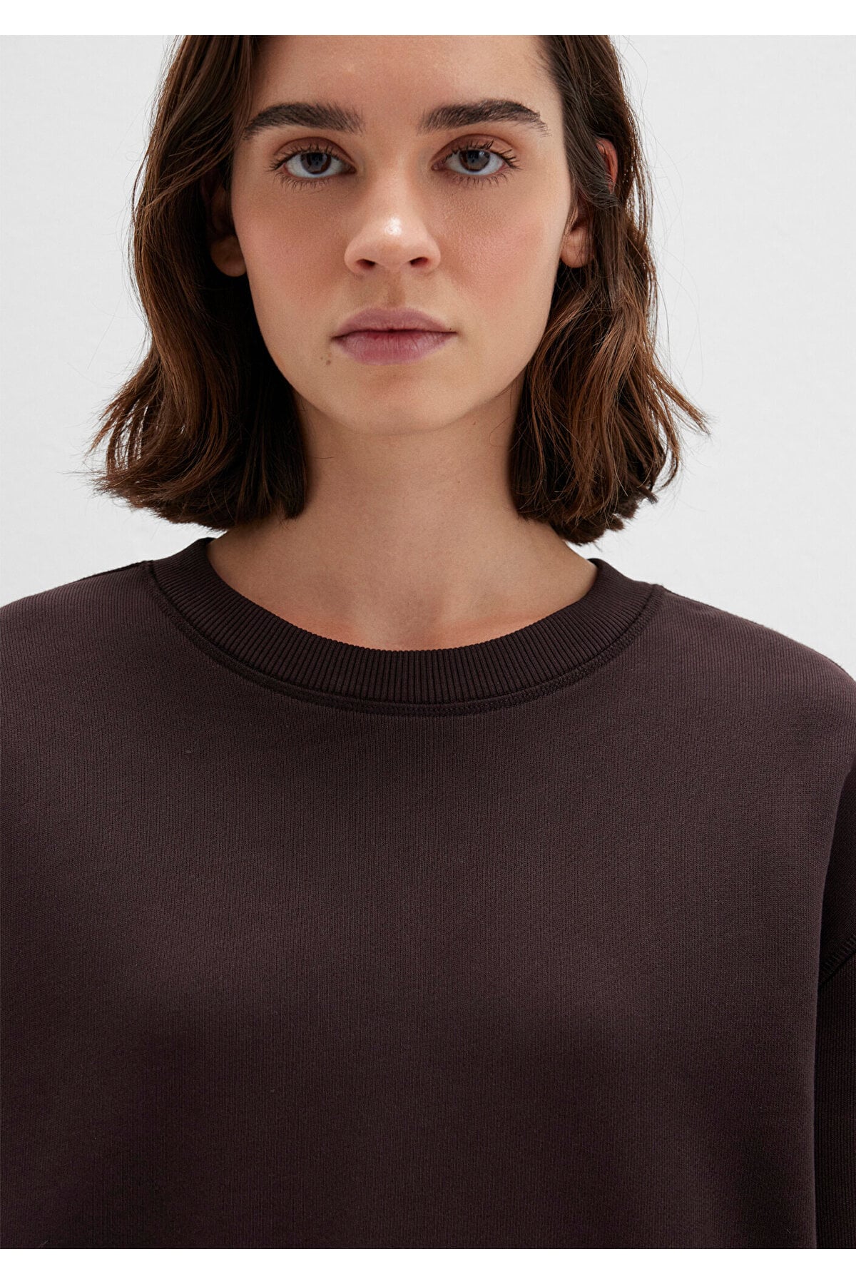 Bisiklet Yaka Kahverengi Sweatshirt 1S10390-70240