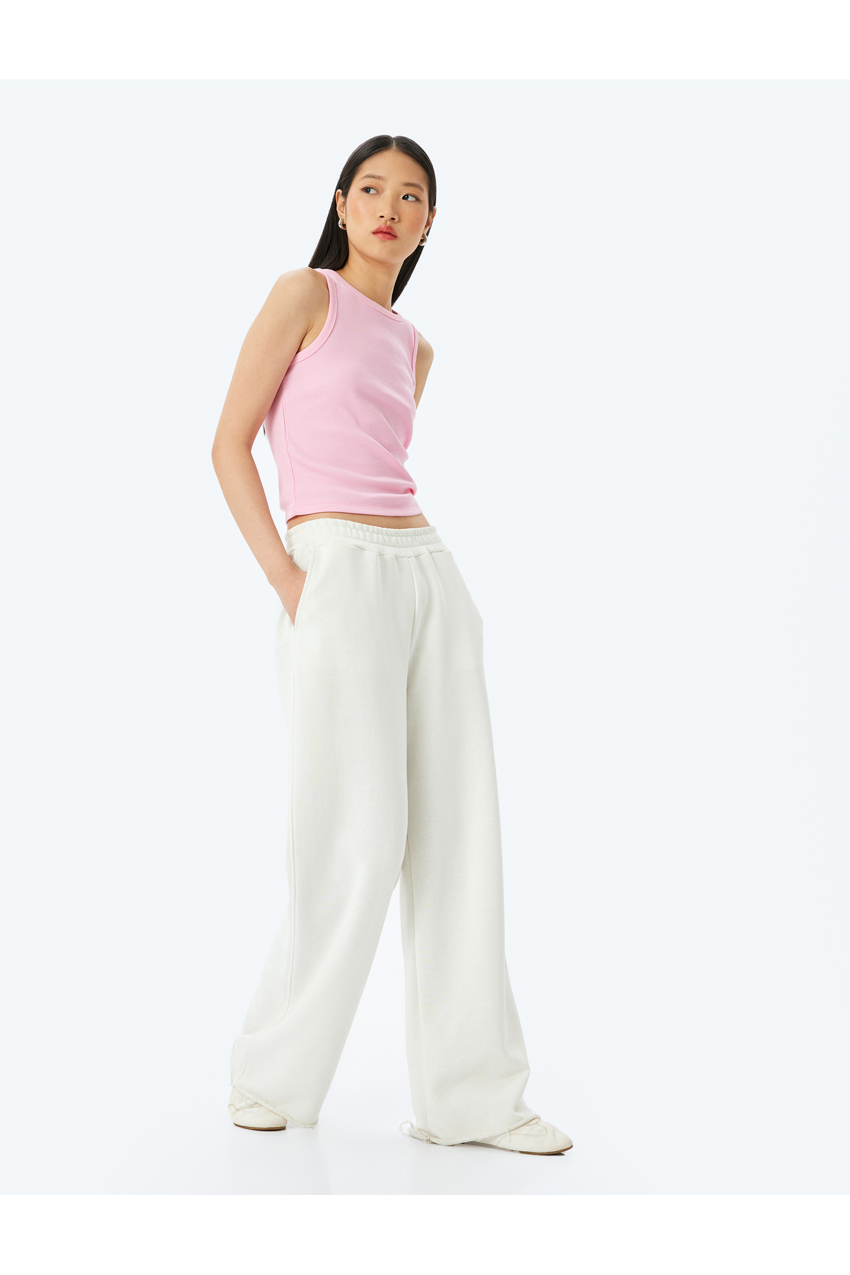 Bisiklet Yaka Kolsuz Slim Fit Basic Kadın Atlet
