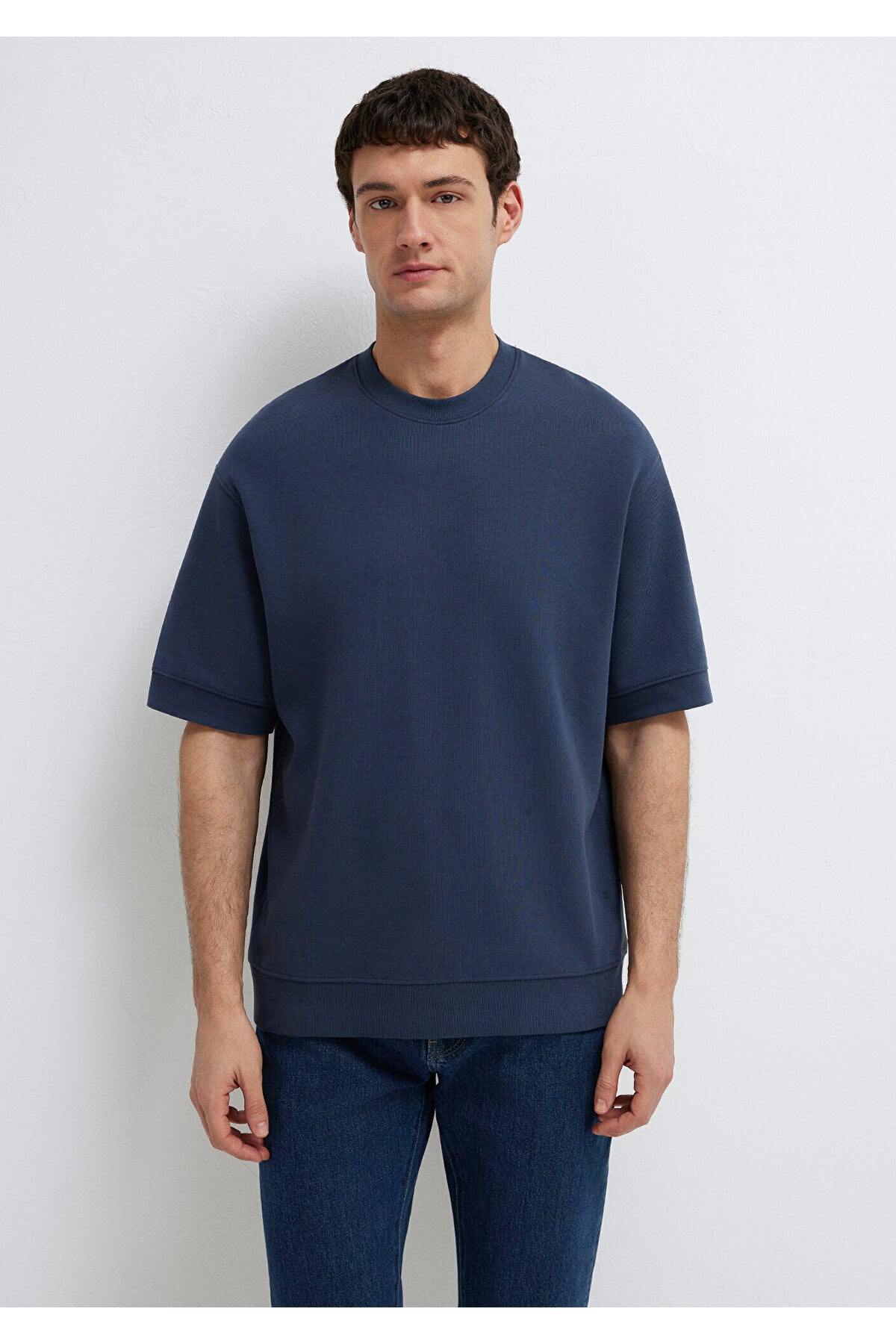 Bisiklet Yaka Lacivert Tişört Loose Fit / Bol Rahat Kesim 0611614-70490