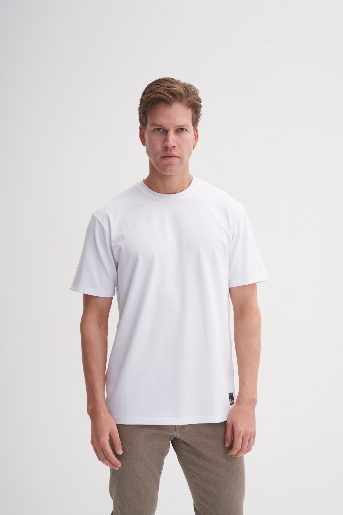 Bisiklet Yaka Regular Fit Rahat Likralı Düz Tişört 41420