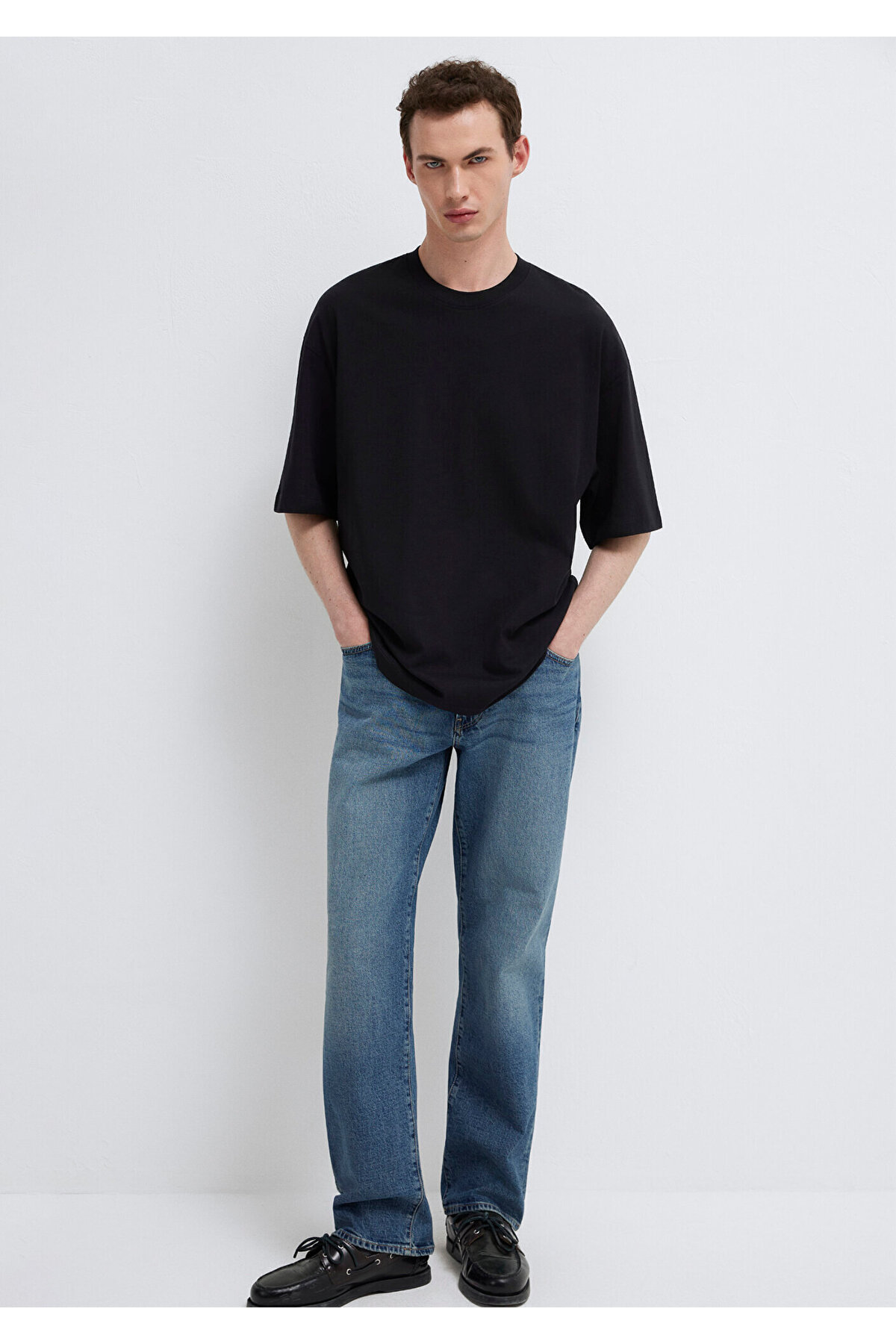 Bisiklet Yaka Siyah Basic Tişört Oversize / Geniş Kesim 0613113-900