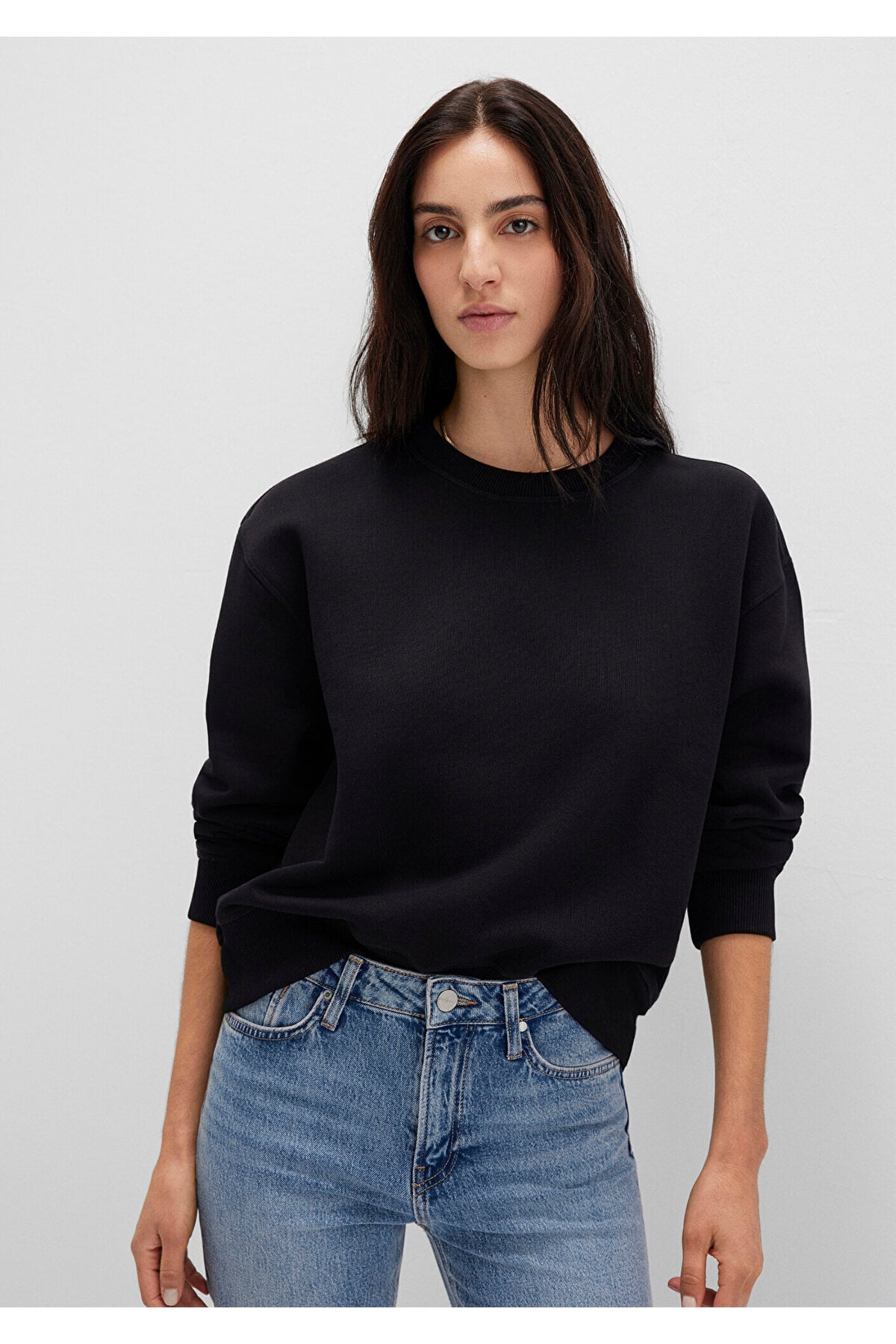 Bisiklet Yaka Siyah Sweatshirt 1S10390-900