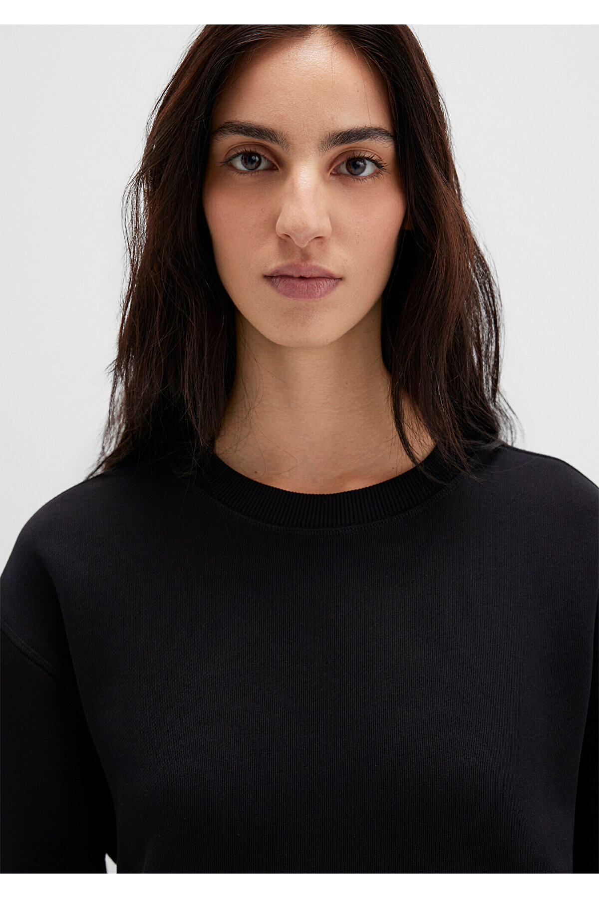 Bisiklet Yaka Siyah Sweatshirt 1S10390-900
