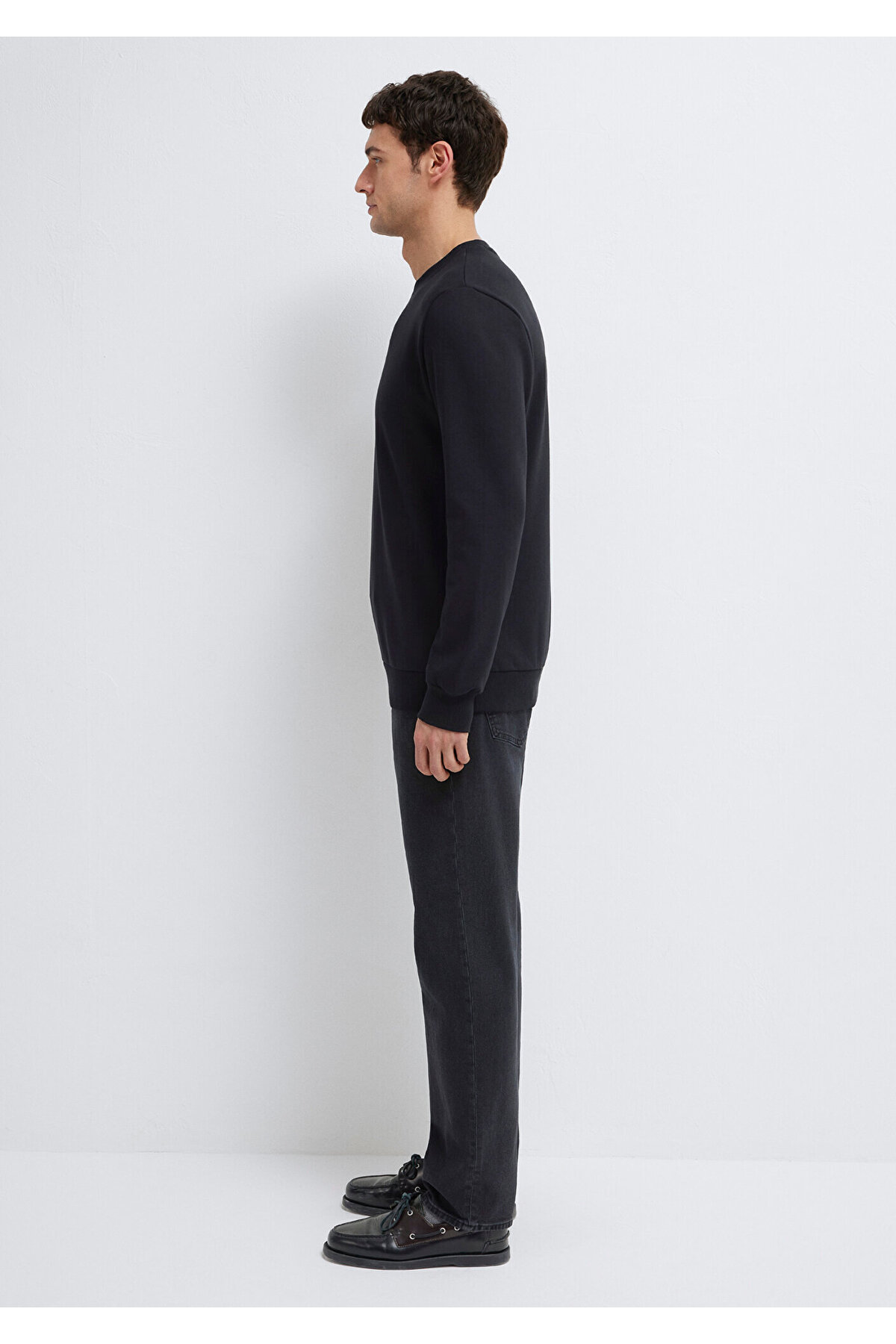 Bisiklet Yaka Sweatshırt  Siyah