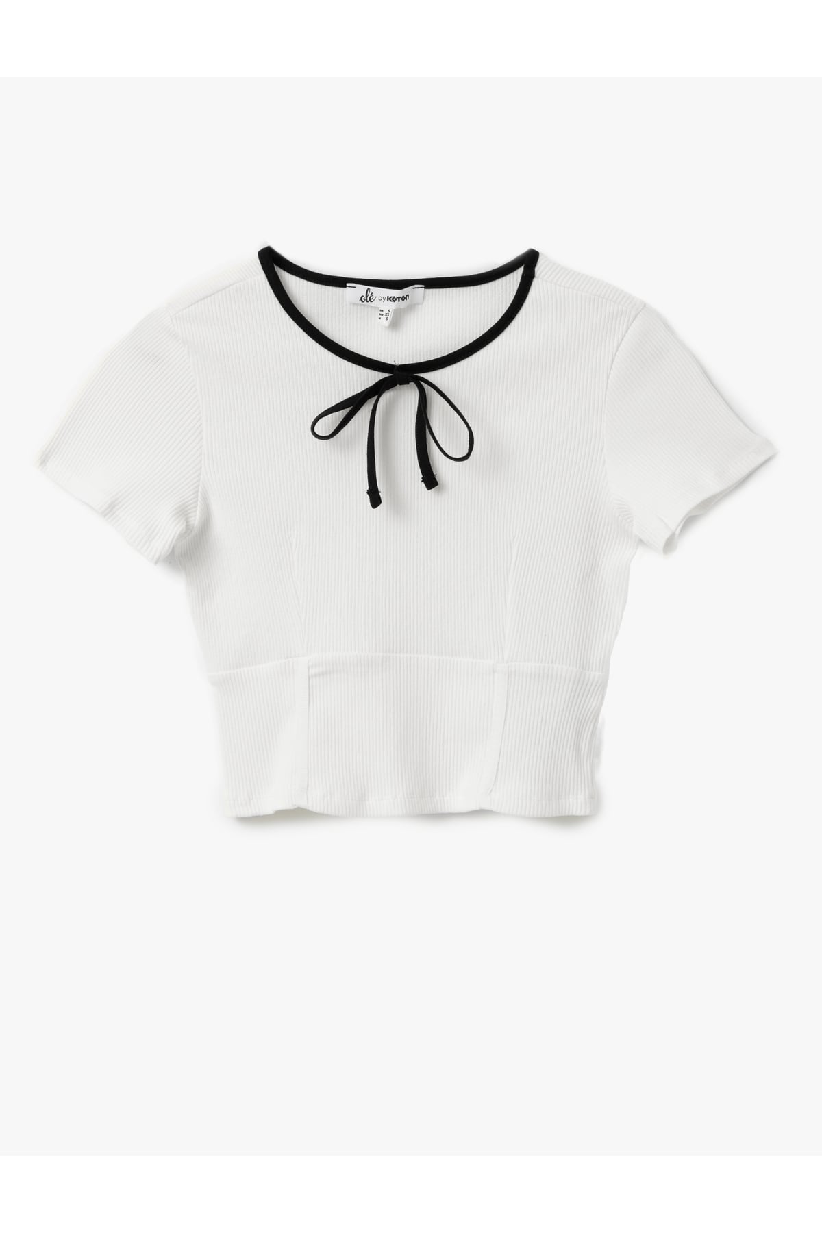 Biyeli Kısa Kollu Bisiklet Yaka Fiyonklu Crop Tişört