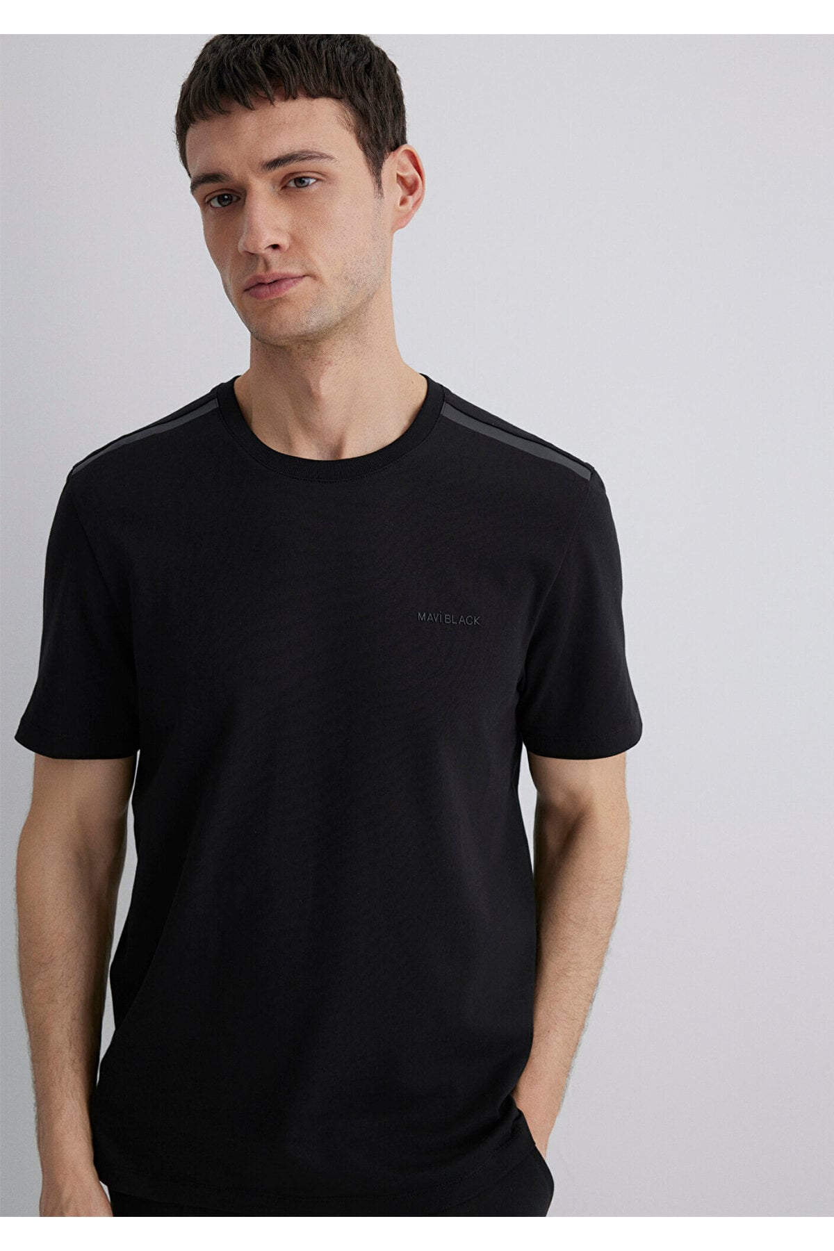 Black Siyah Tişört Regular Fit / Normal Kesim 0612689-900