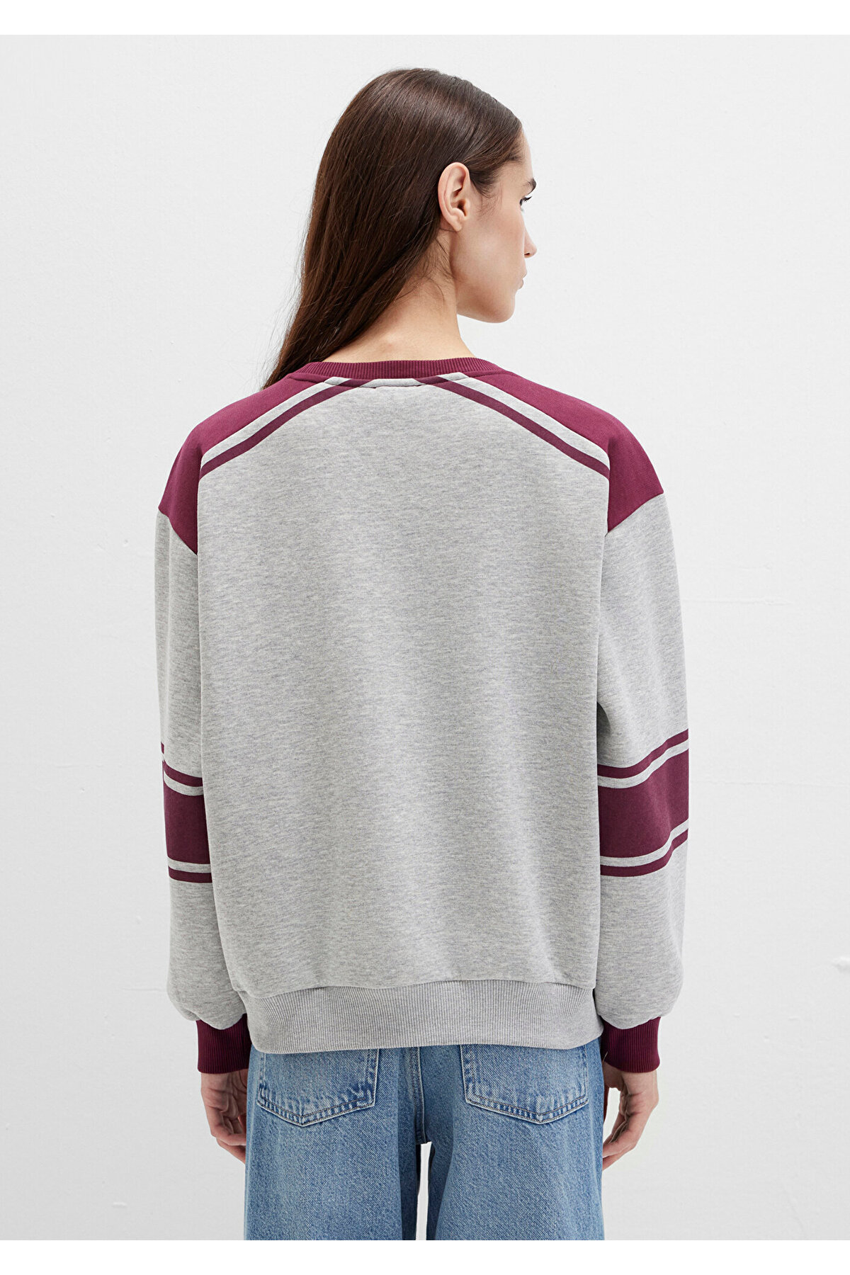 Bugs Bunny Baskılı Gri Sweatshirt 1S10464-83096