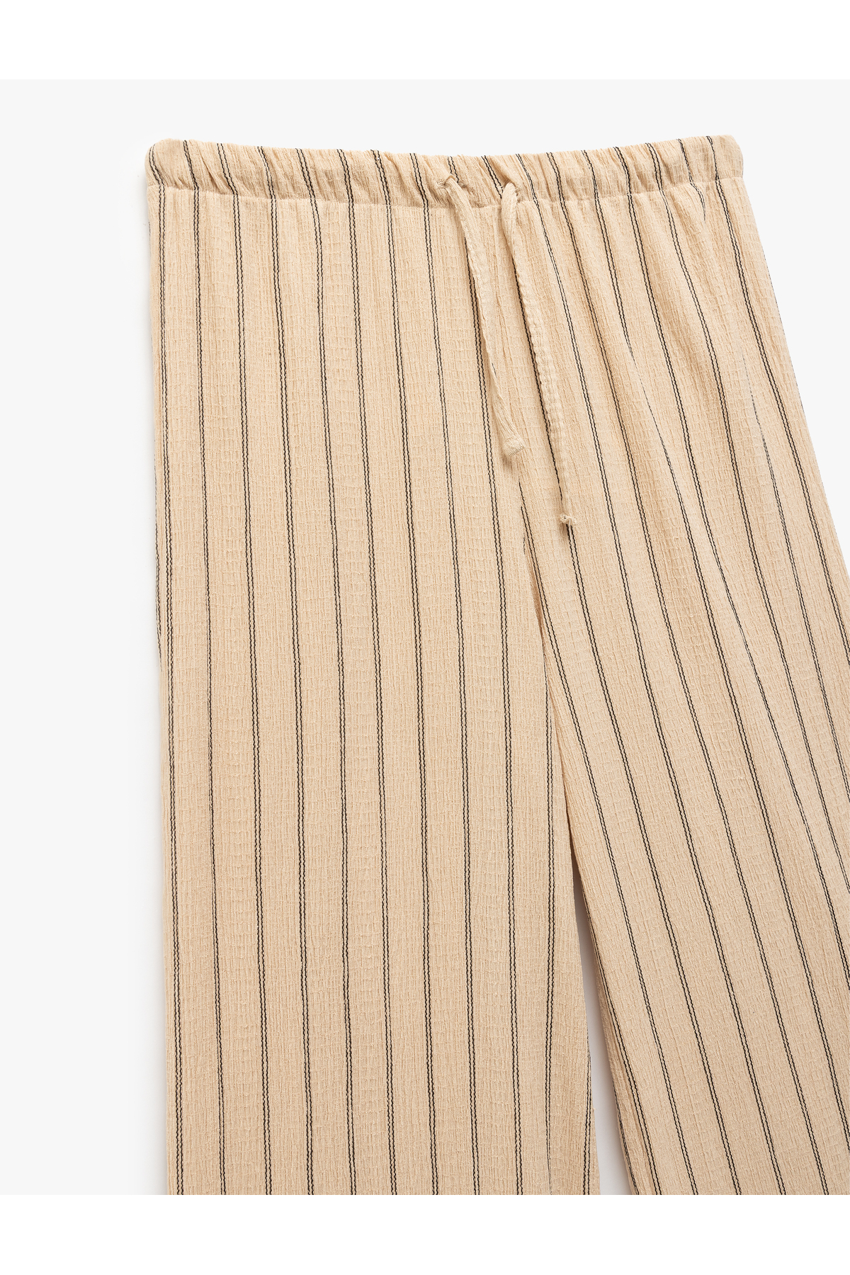 Bürümcük Beli Bağcıklı Çizgili Düz Paça Pantolon