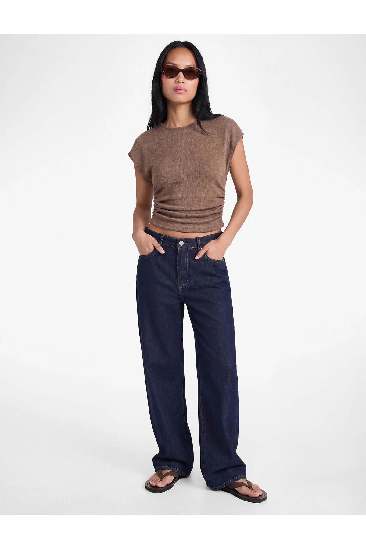 Bürümcük Kumaş Slim Fit Kısa Kollu Bisiklet Yaka Drapeli Dokulu Tişört