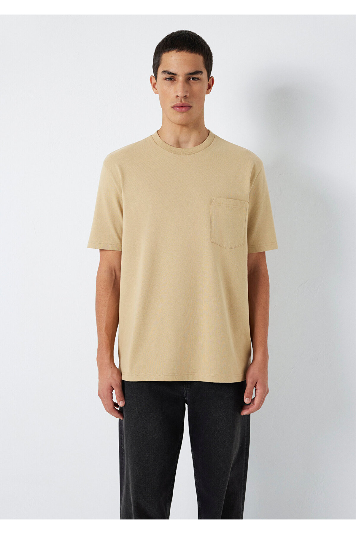 Cep Detaylı Bej Basic Tişört Loose Fit / Bol Rahat Kesim 066248-70204