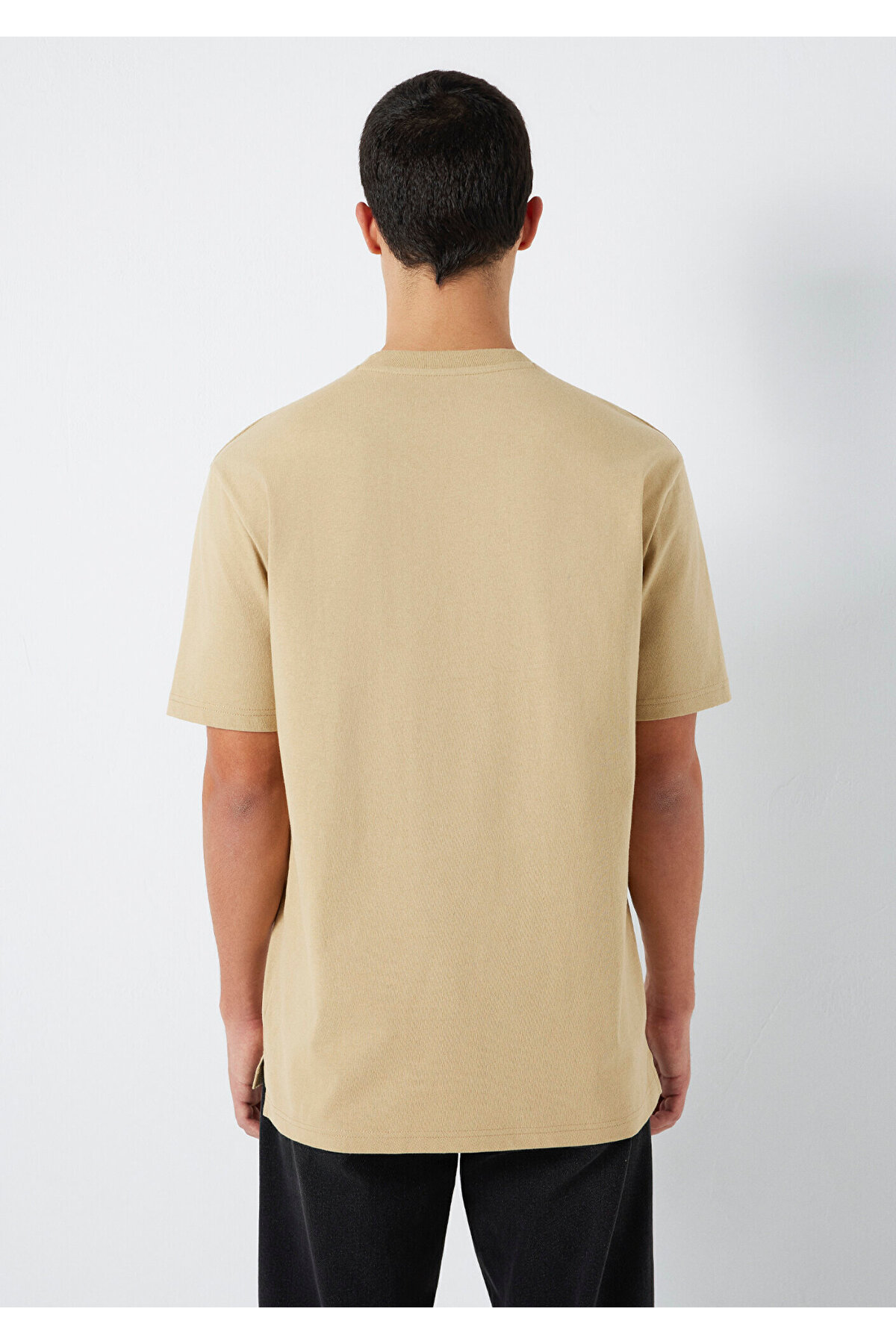 Cep Detaylı Bej Basic Tişört Loose Fit / Bol Rahat Kesim 066248-70204