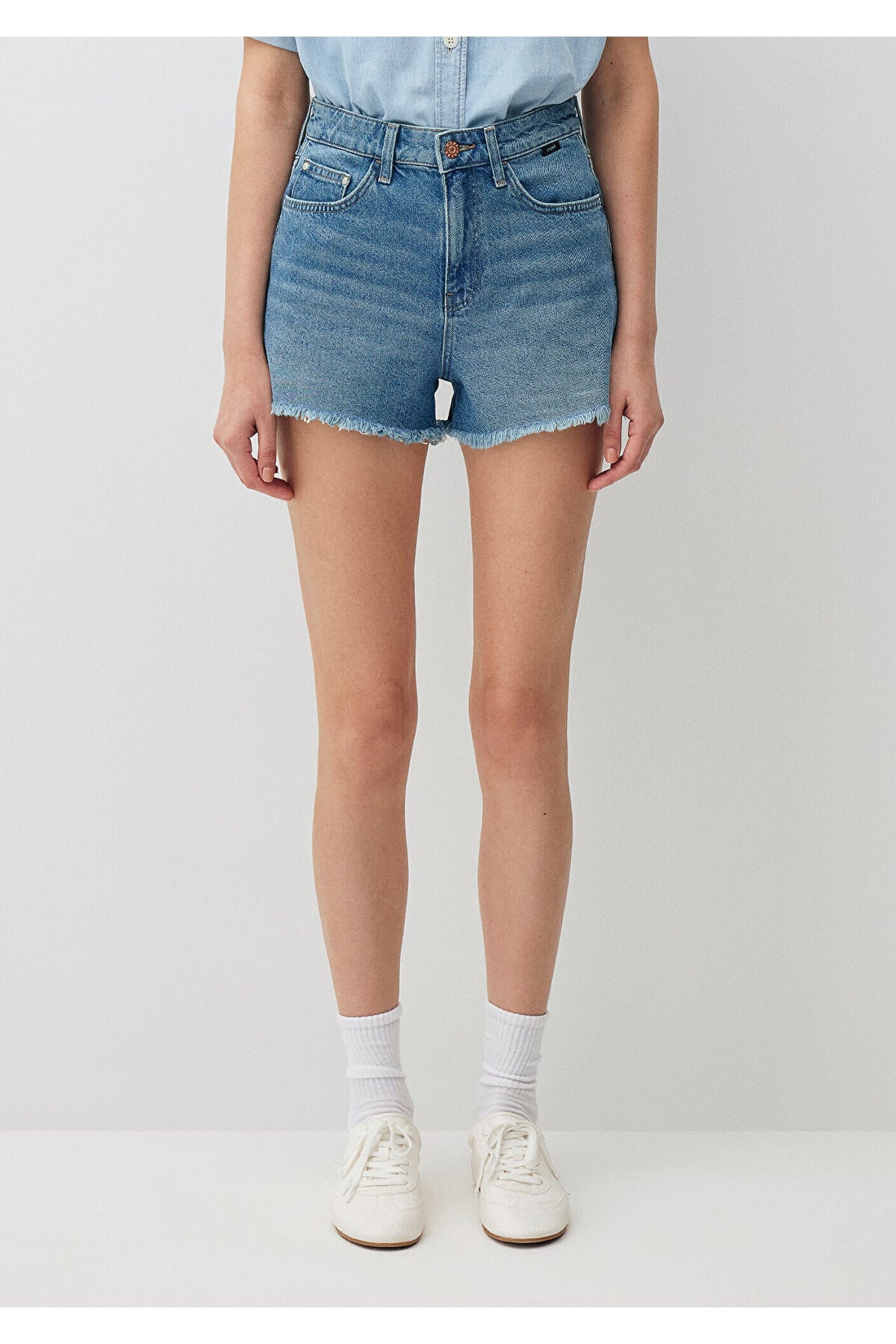 Cherry 90lar Gölgeli Indigo Mavisi Jean Şort 1410022-87070