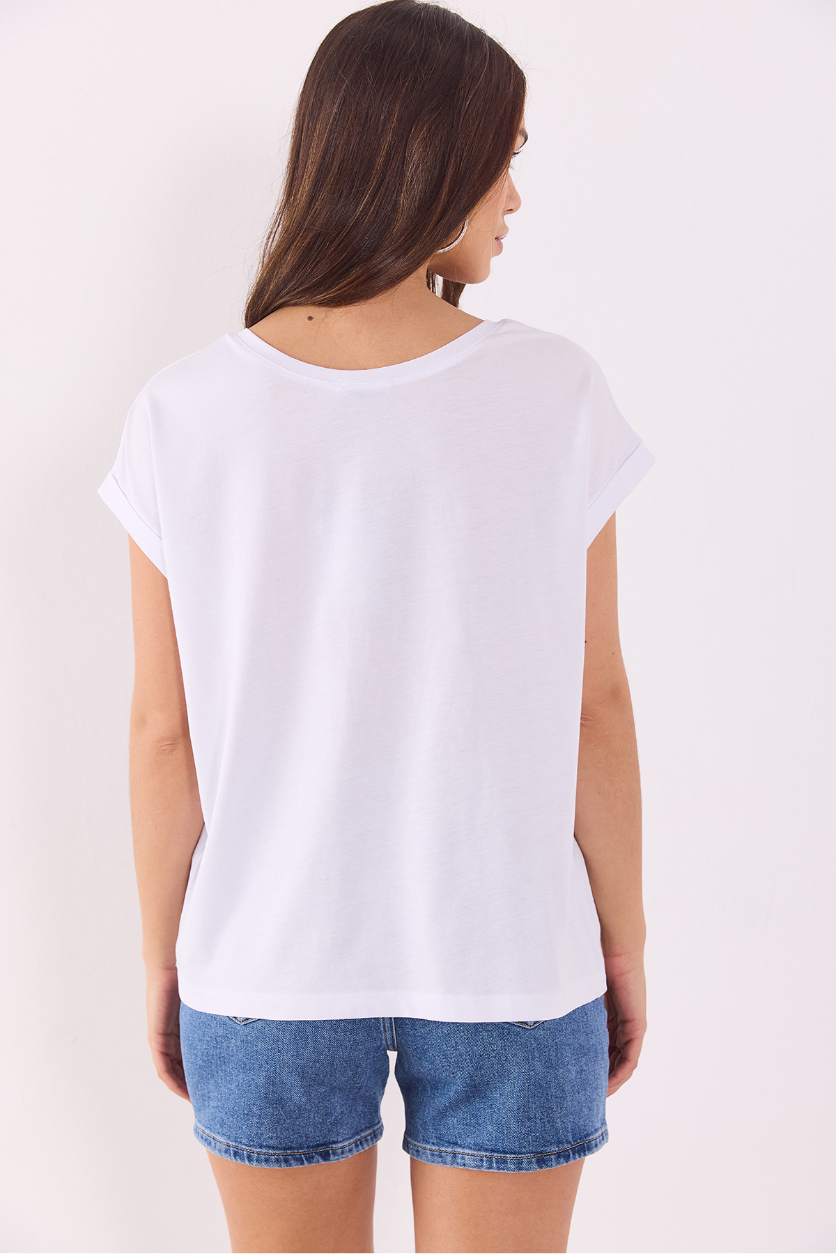 Cindy Bisiklet Yaka Regular Fit Basic Modal Tişört(TENCEL)(TM) - BEYAZ
