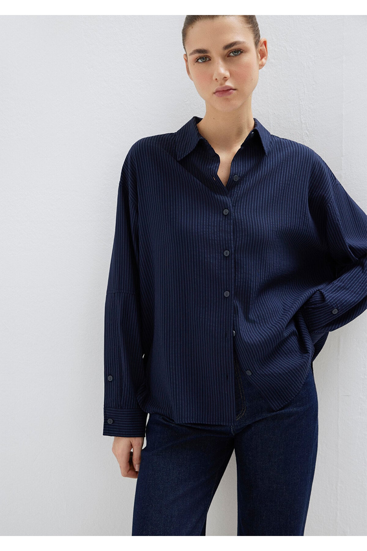Çizgili Lacivert Gömlek Oversize / Geniş Kesim 1210878-83699