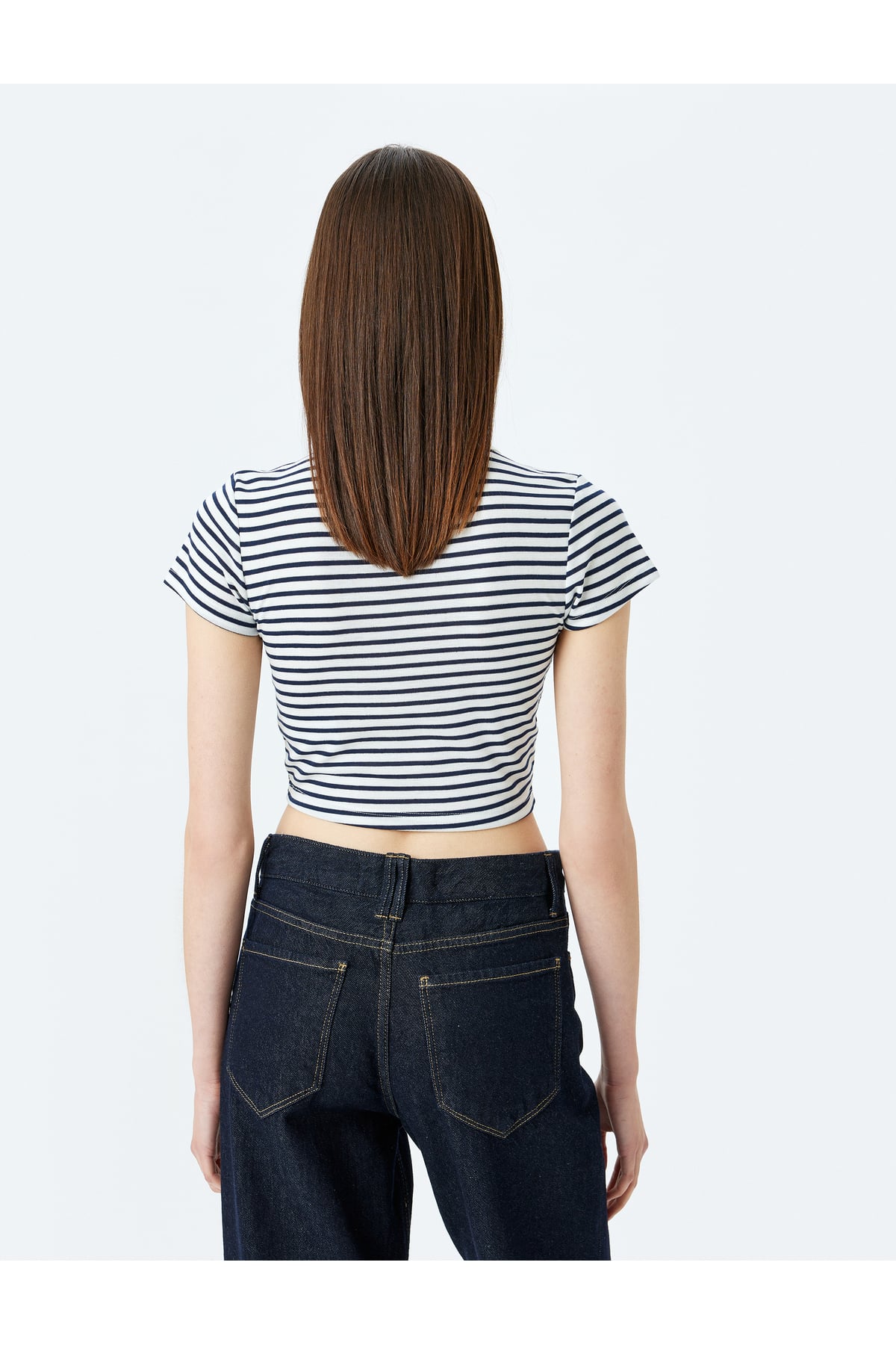 Crop Bisiklet Yaka Kısa Kollu Slim Fit Tişört