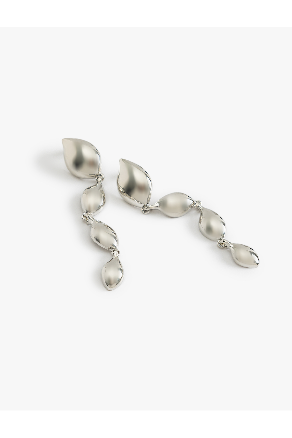 Damla Küpe Sallantılı