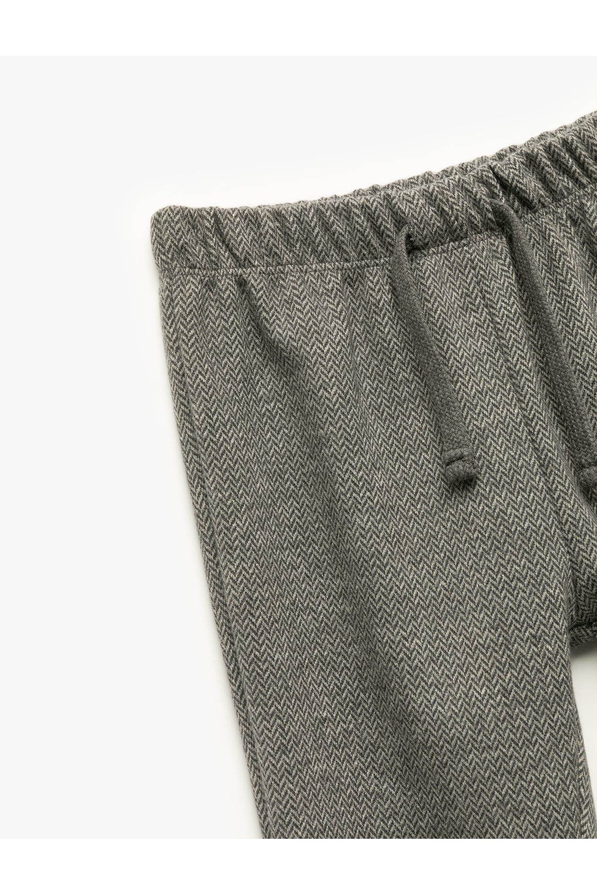 Desenli Viskon Karışımlı Beli Bağcıklı Pantolon