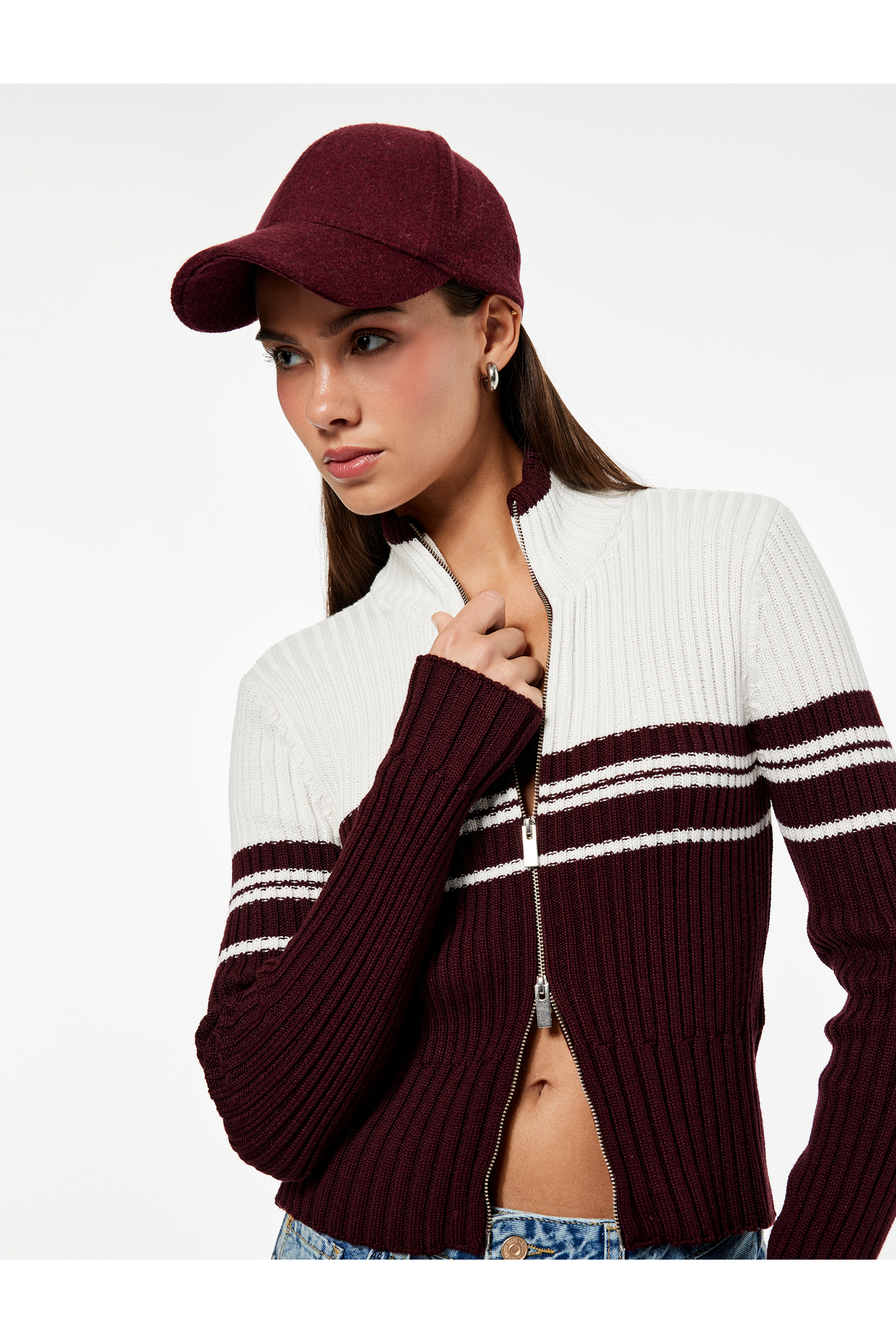 Dik Yaka Slim Fit Uzun Kollu Çizgili Fermuarlı Triko Hırka