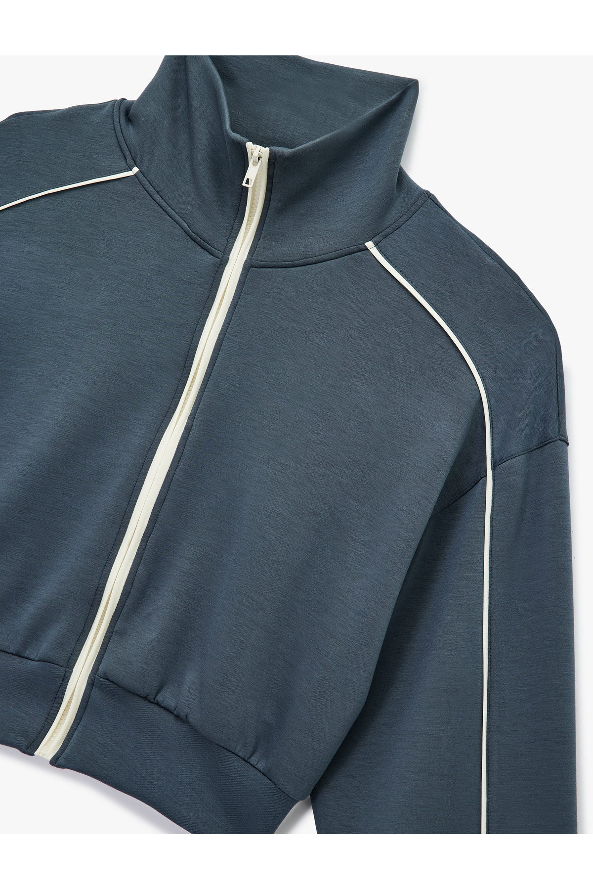 Dik Yaka Viskon Karışımlı Biyeli Fermuarlı Rahat Kalıp Spor Sweatshirt